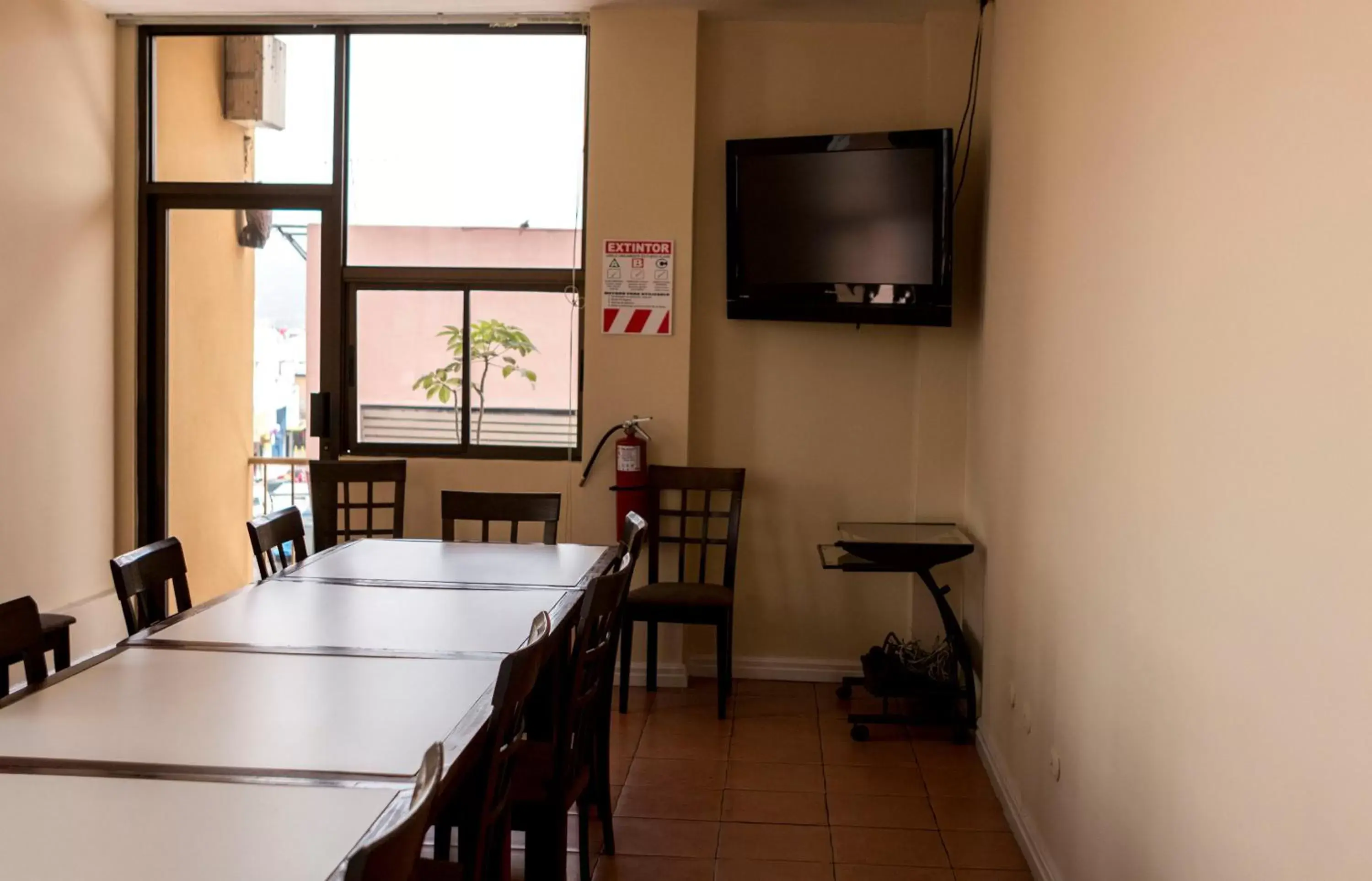 Meeting/conference room, Dining Area in Hotel Novo