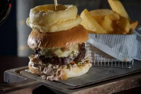 Breakfast in Rose and Crown Hotel