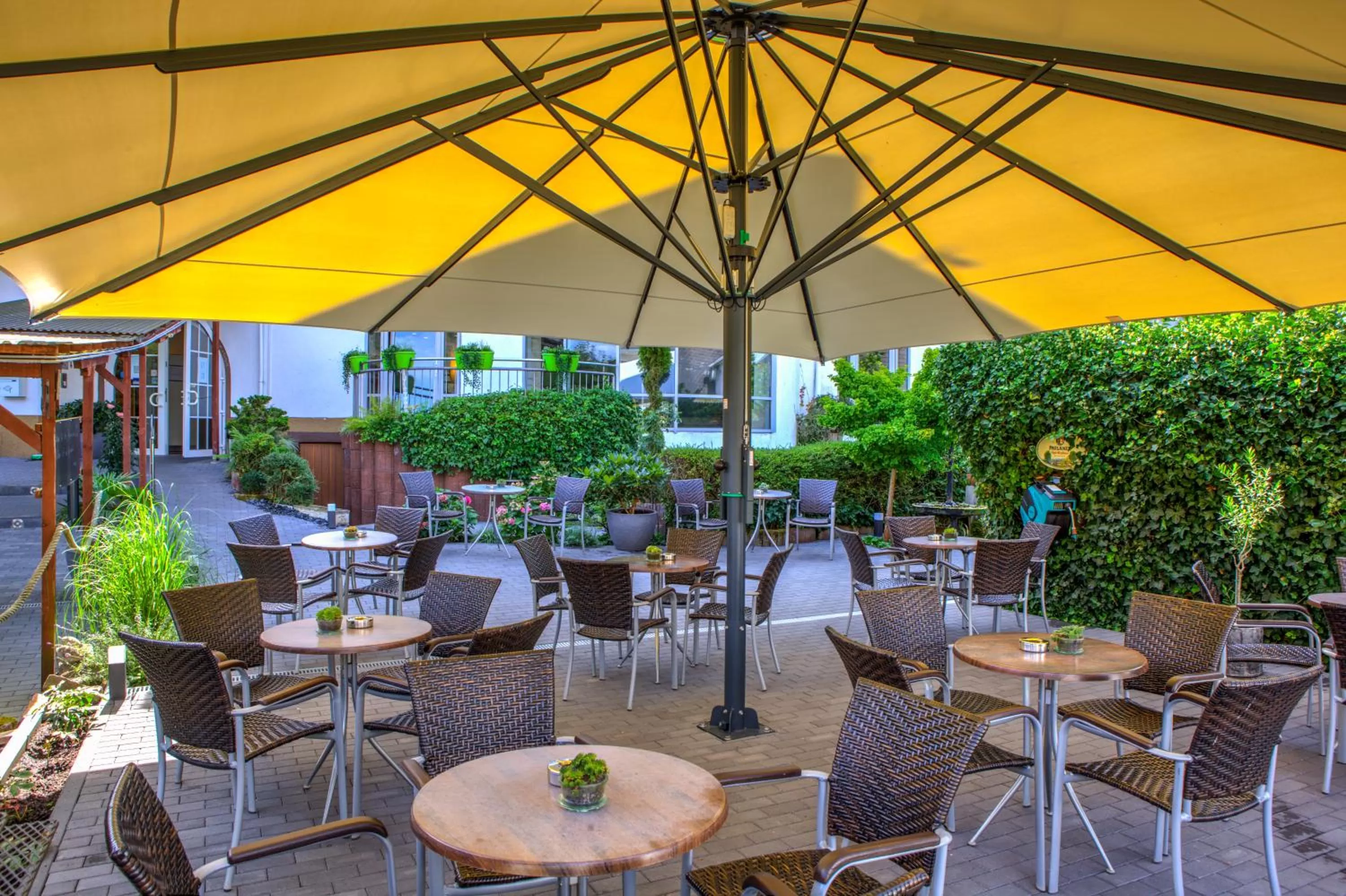 Garden in Moselromantik Hotel Am Panoramabogen