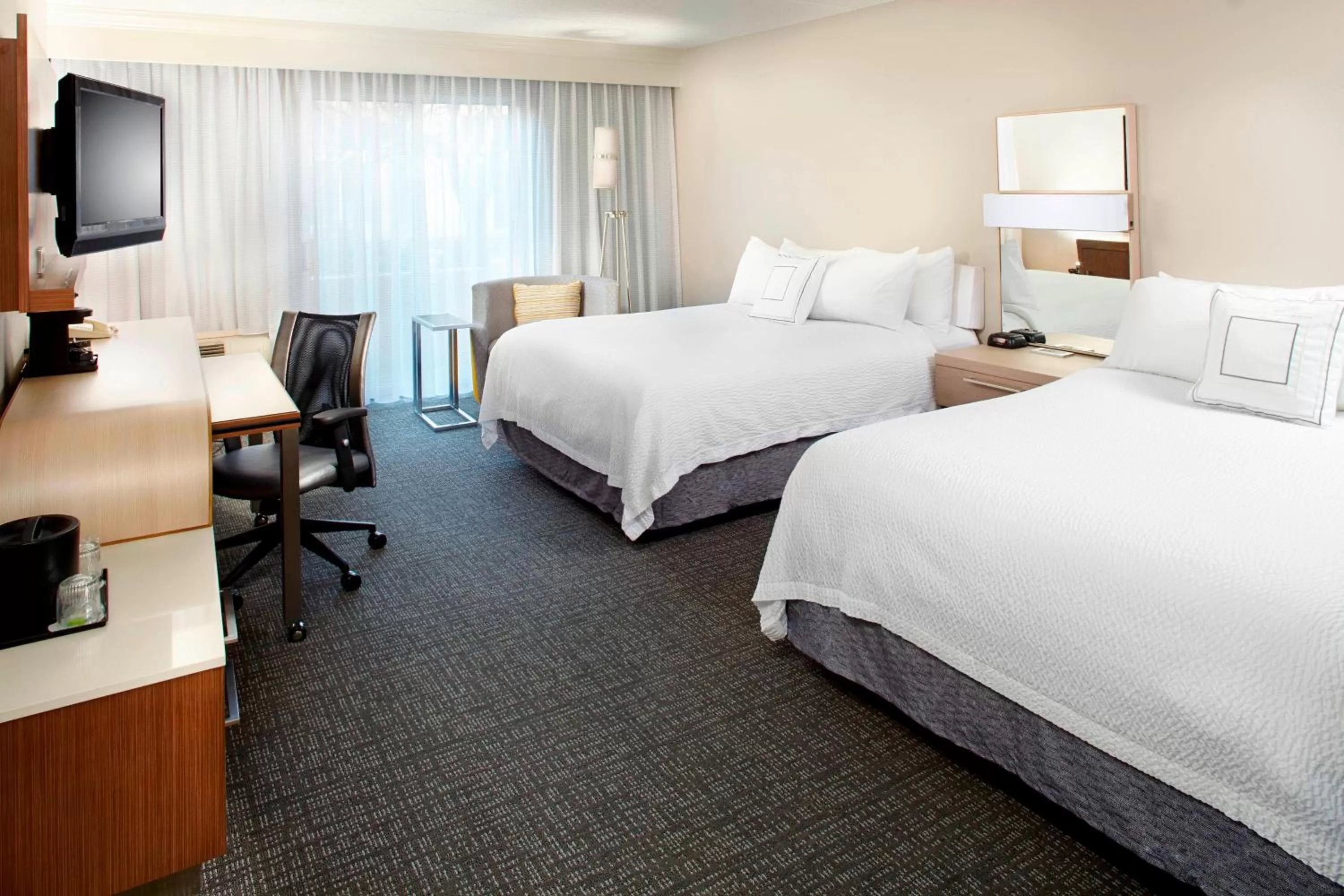 Queen Room with Two Queen Beds and Adapted Tub - Mobility and Hearing Accessible in Courtyard by Marriott Lansing