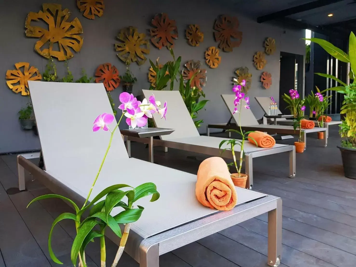 Balcony/Terrace in Citrus Sukhumvit 11 by Compass Hospitality