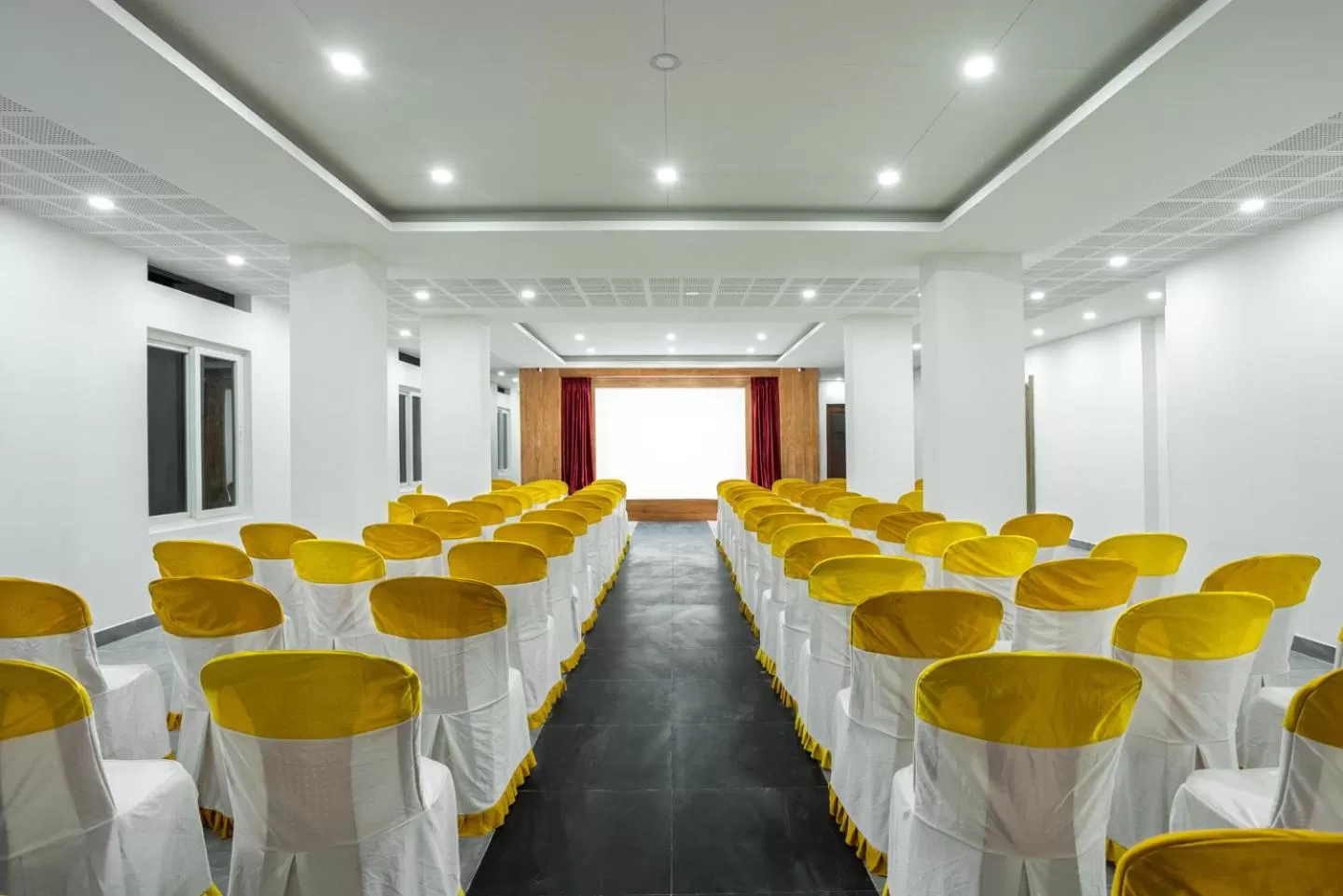 Meeting/conference room in HOTEL WHITE HOUSE, Munnar
