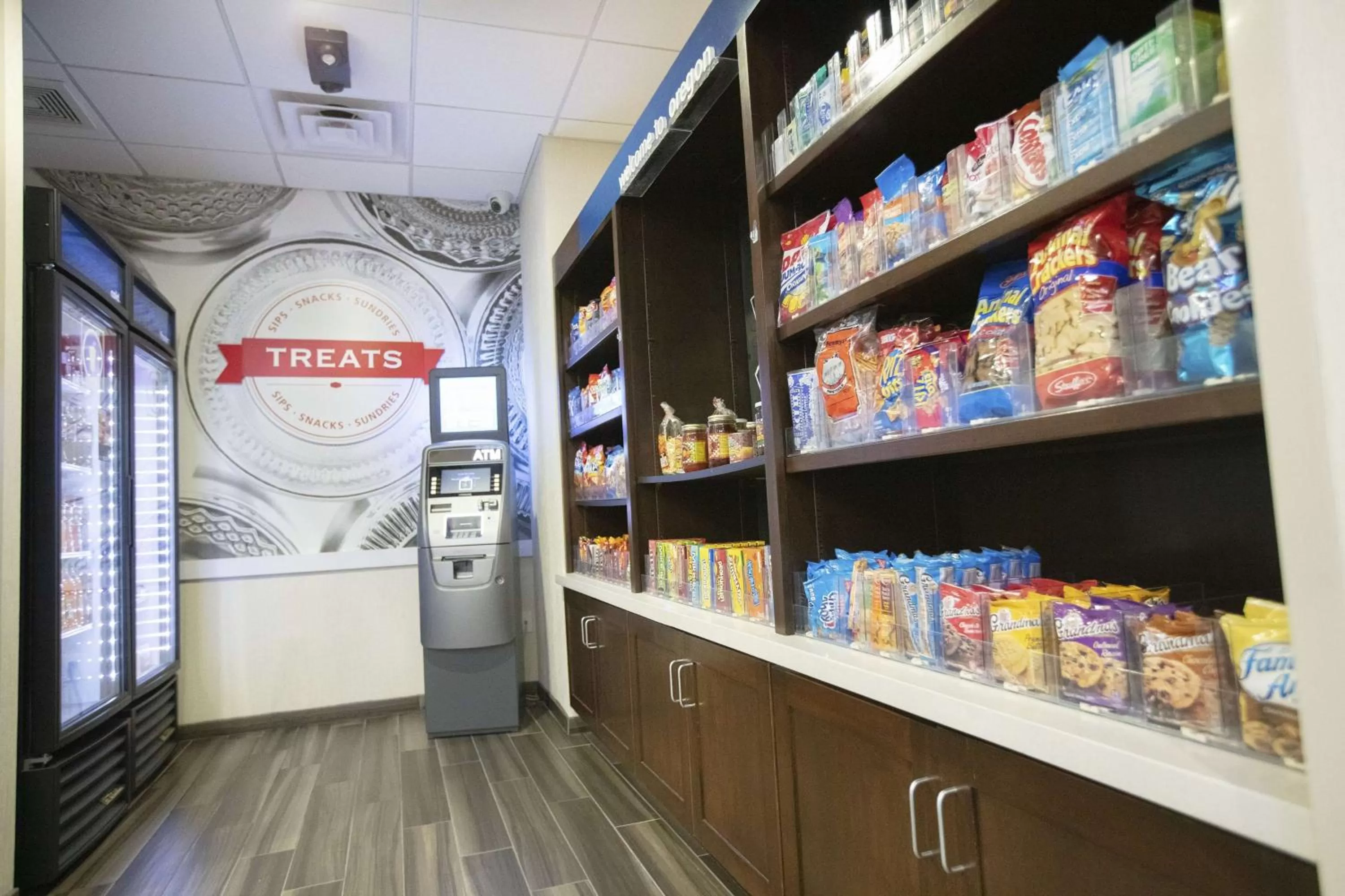 Restaurant/places to eat in Hampton Inn Toledo Oregon