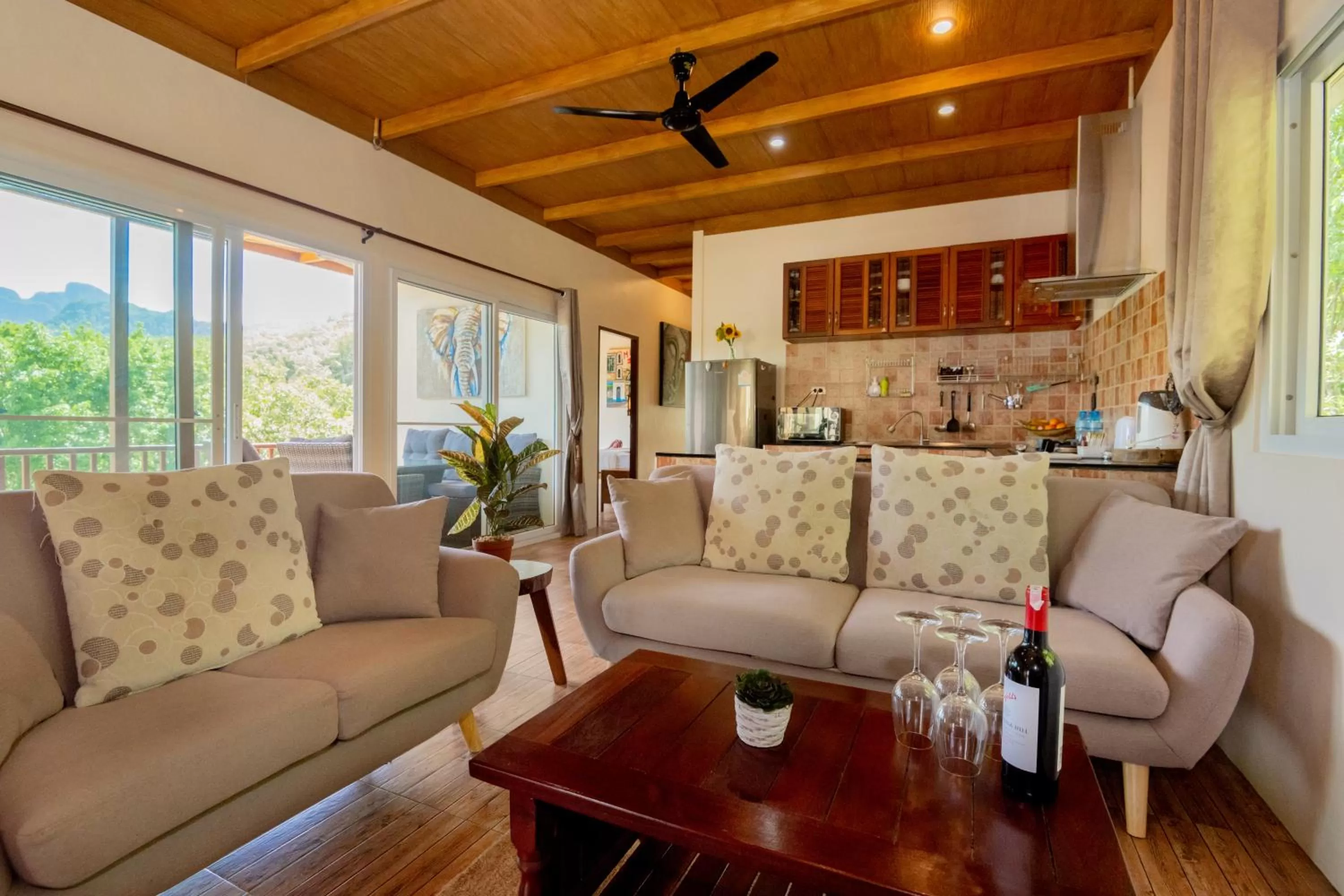 Living room in Khao Sok River Home Resort