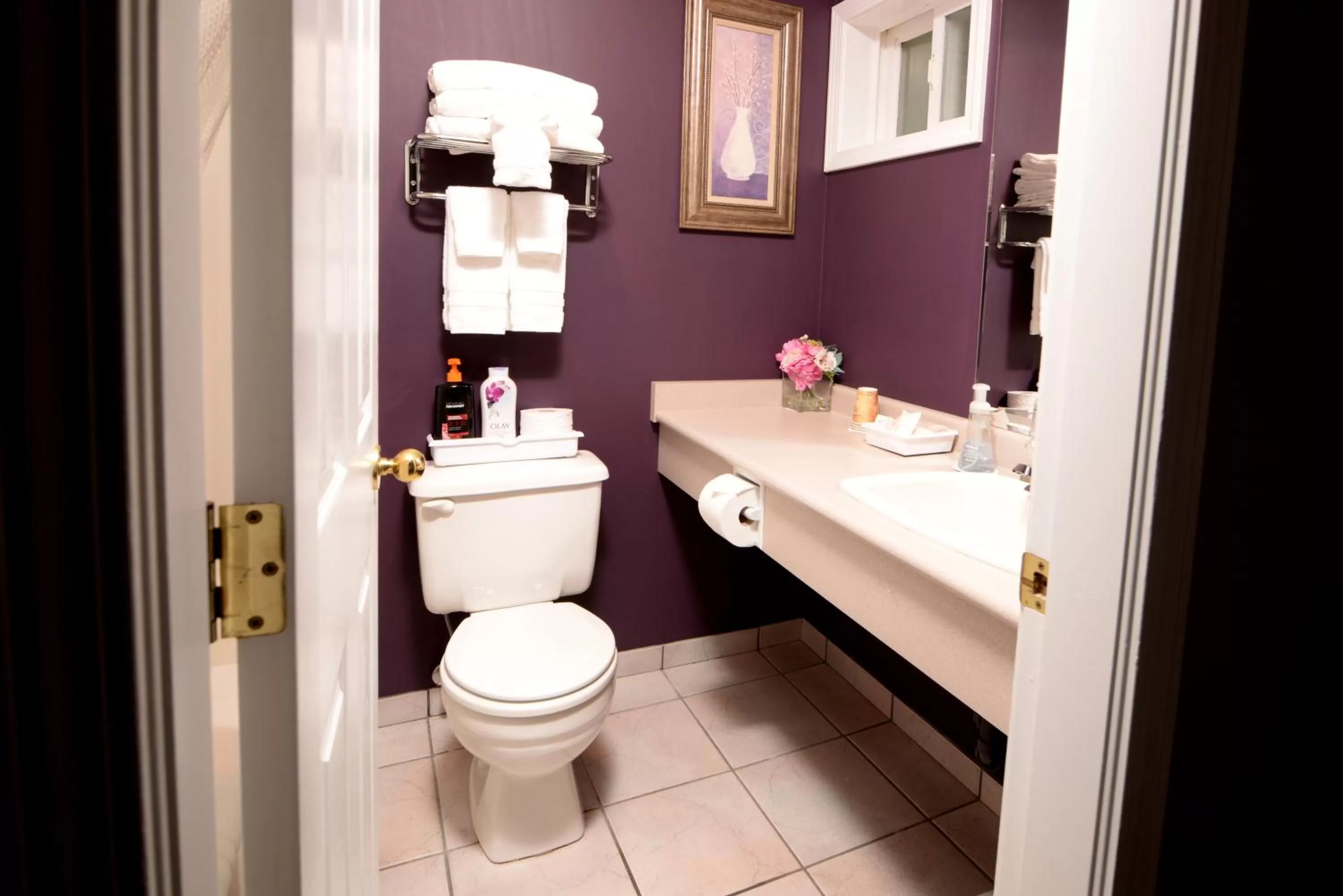 Bathroom in Casa Grande Inn