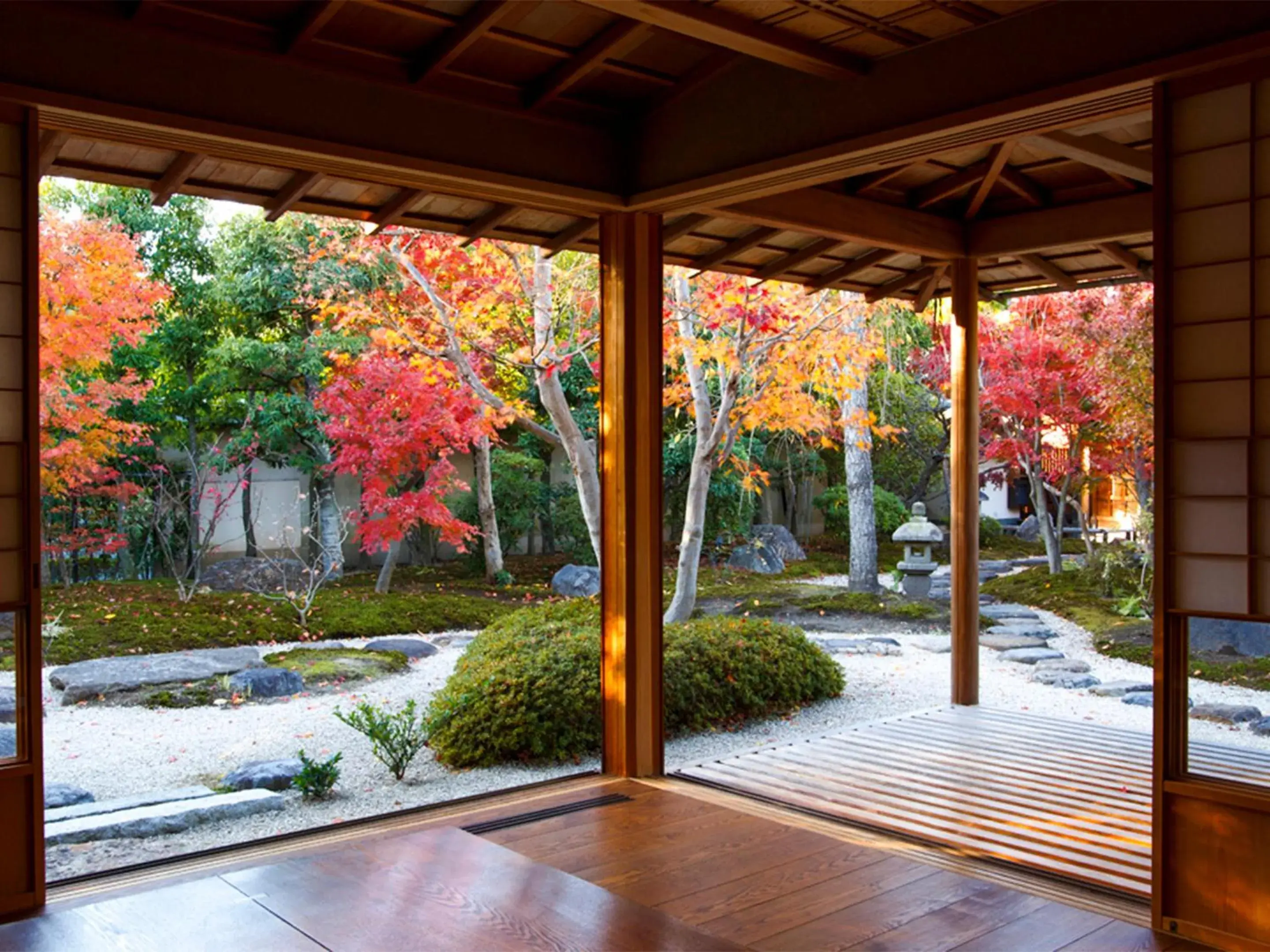 Garden view in Ryokan Genhouin