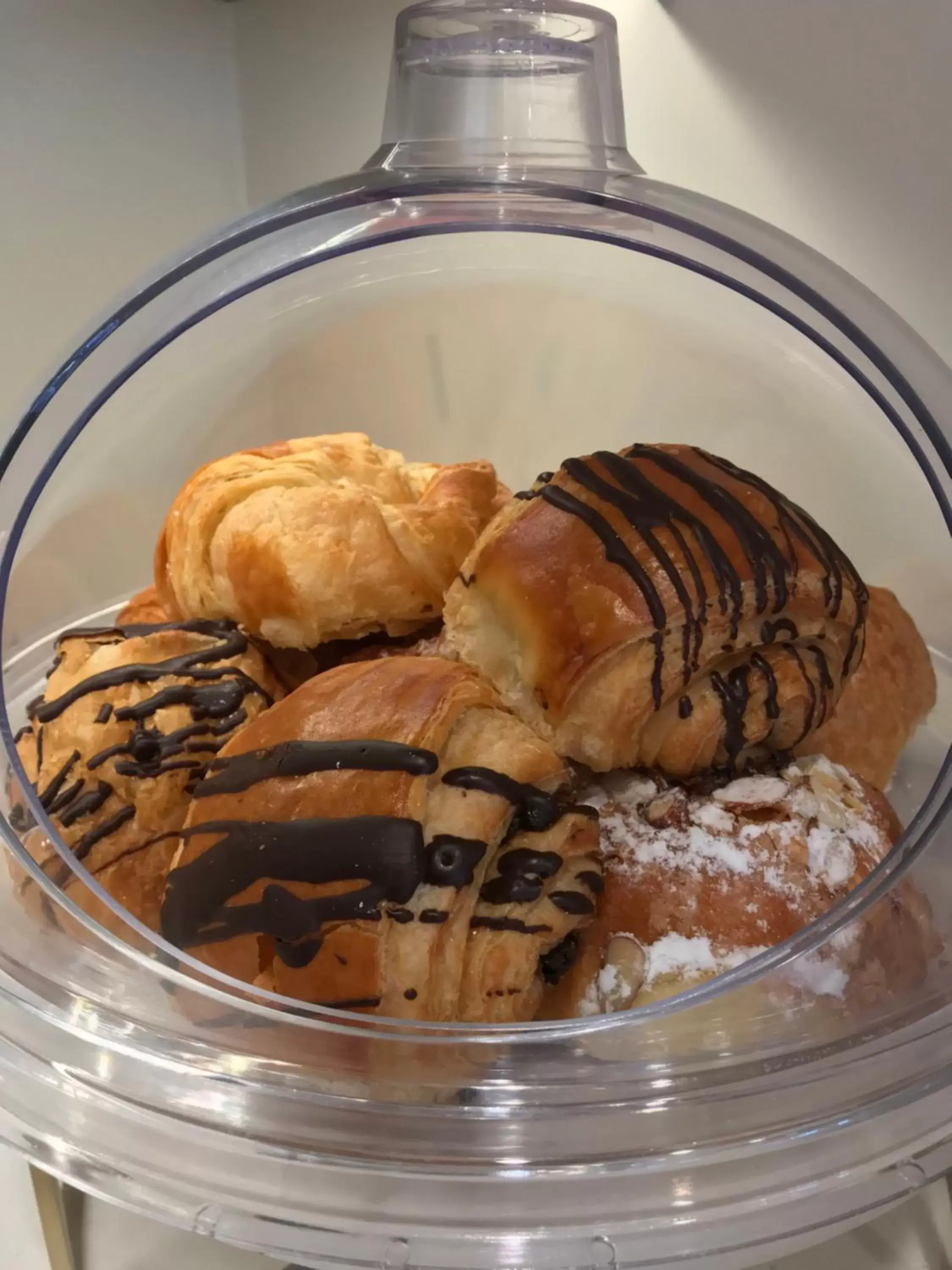 Continental breakfast in Marina Beach Motel Continental breakfast in Marina Beach Motel