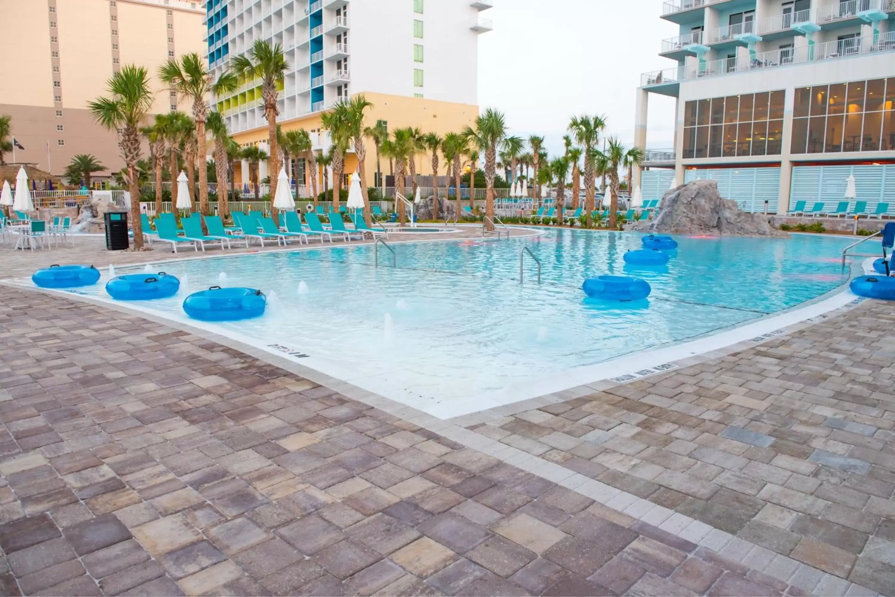 Swimming Pool in Fairfield by Marriott Inn & Suites Pensacola Beach