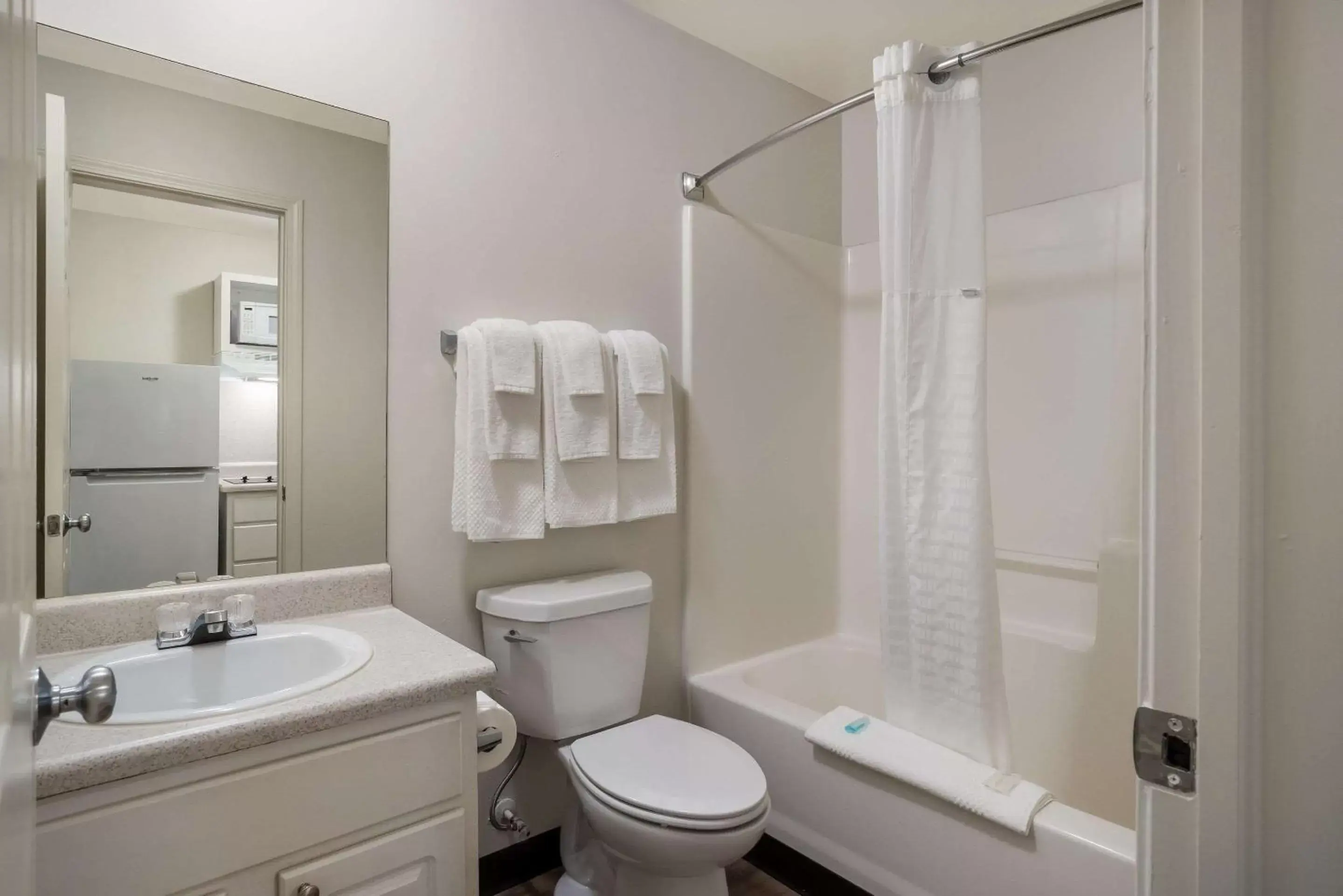 Bedroom, Bathroom in Suburban Extended Stay Hotel Denver Central-Arvada