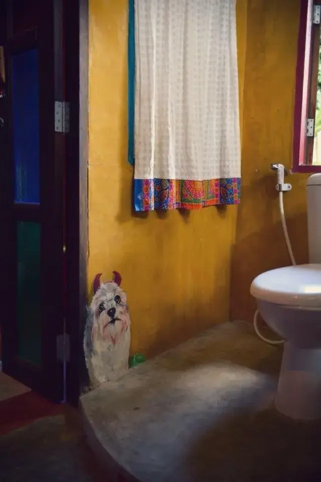 Bathroom in Sawasdeepai River Resort