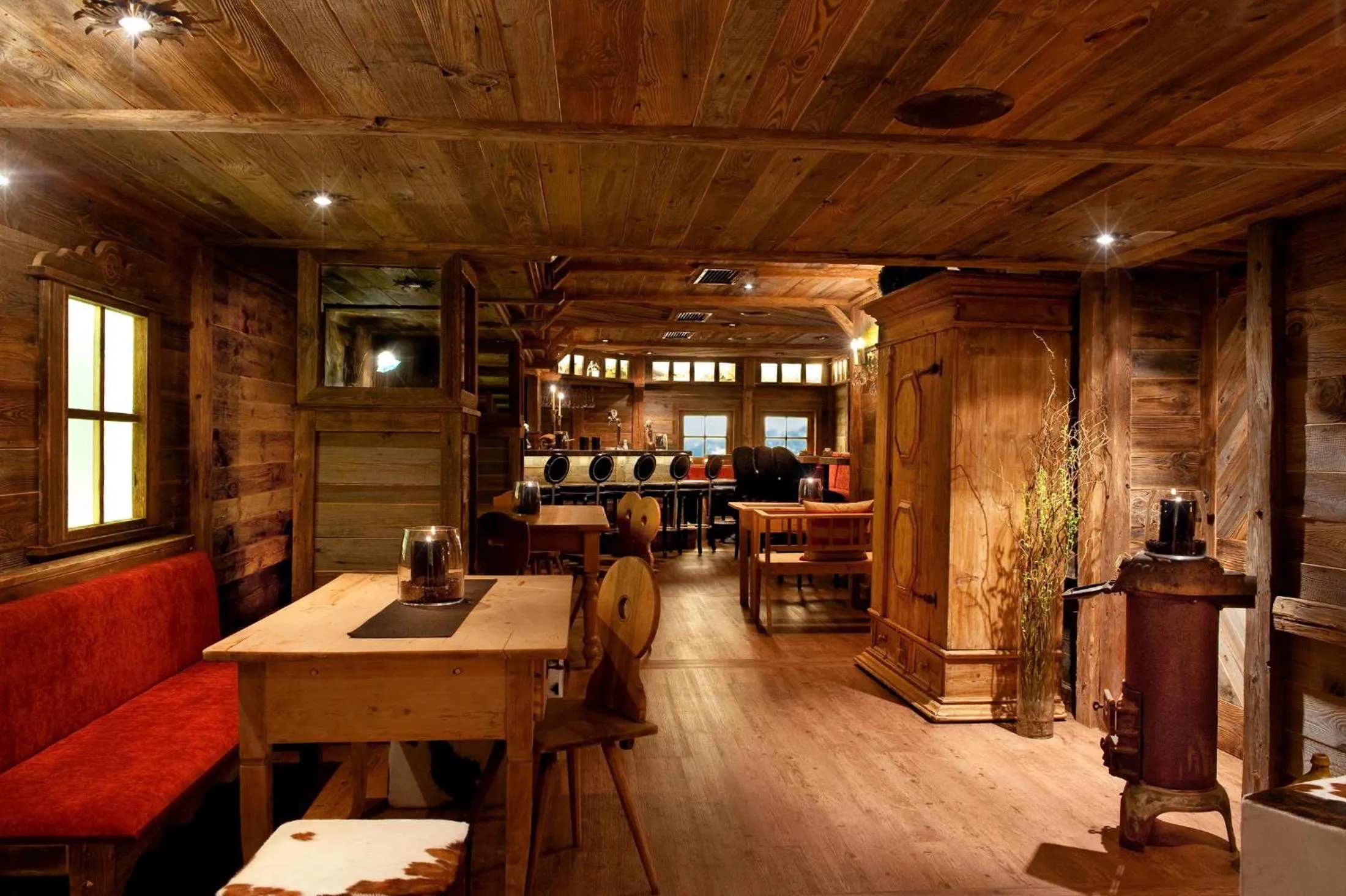 Lounge or bar in Hotel Tirolensis