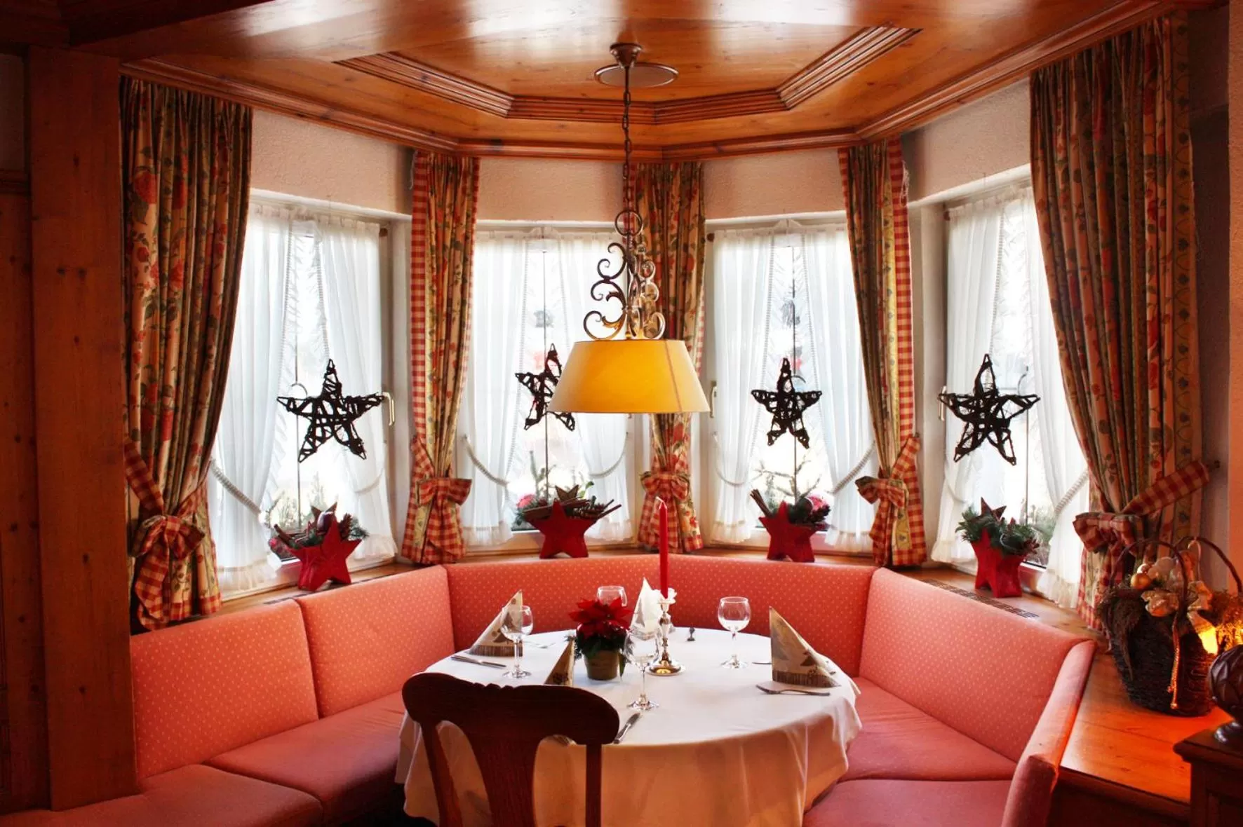 Restaurant/places to eat in Hotel-Restaurant-Kolb