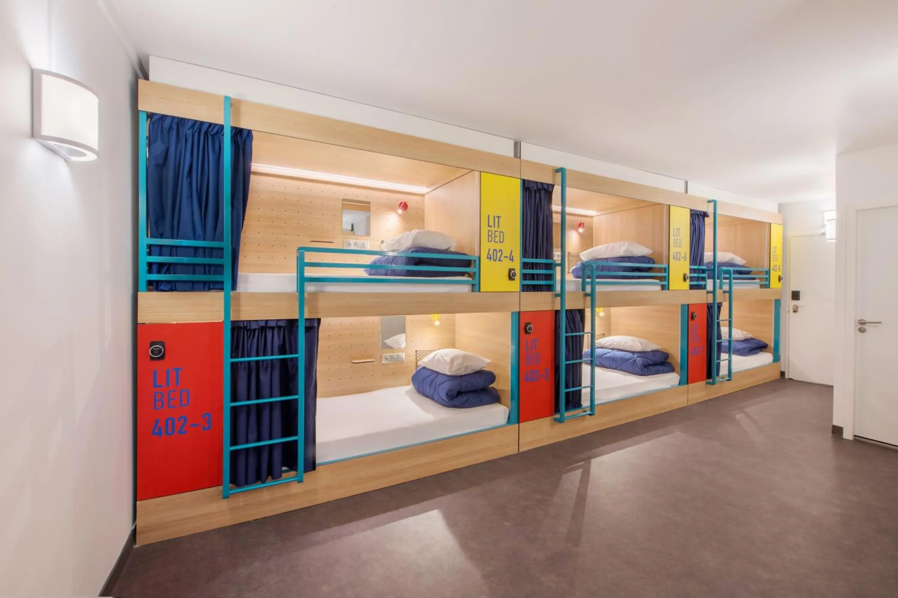 Bed in Auberge de jeunesse Hosho Paris Sud - Porte d'Italie Bed in Auberge de jeunesse Hosho Paris Sud - Porte d'Italie