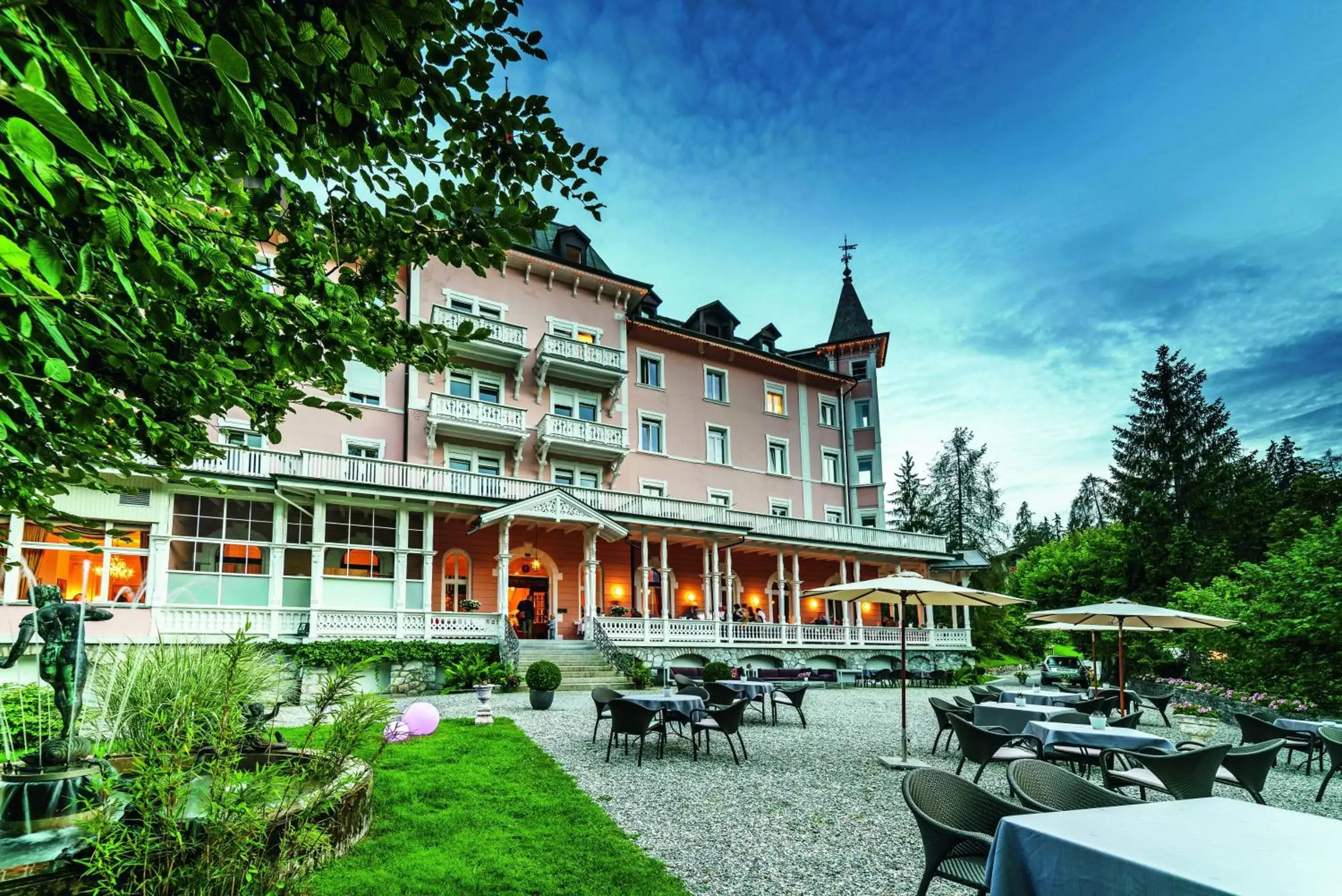 Summer, Property Building in Romantik Hotel Schweizerhof & Spa