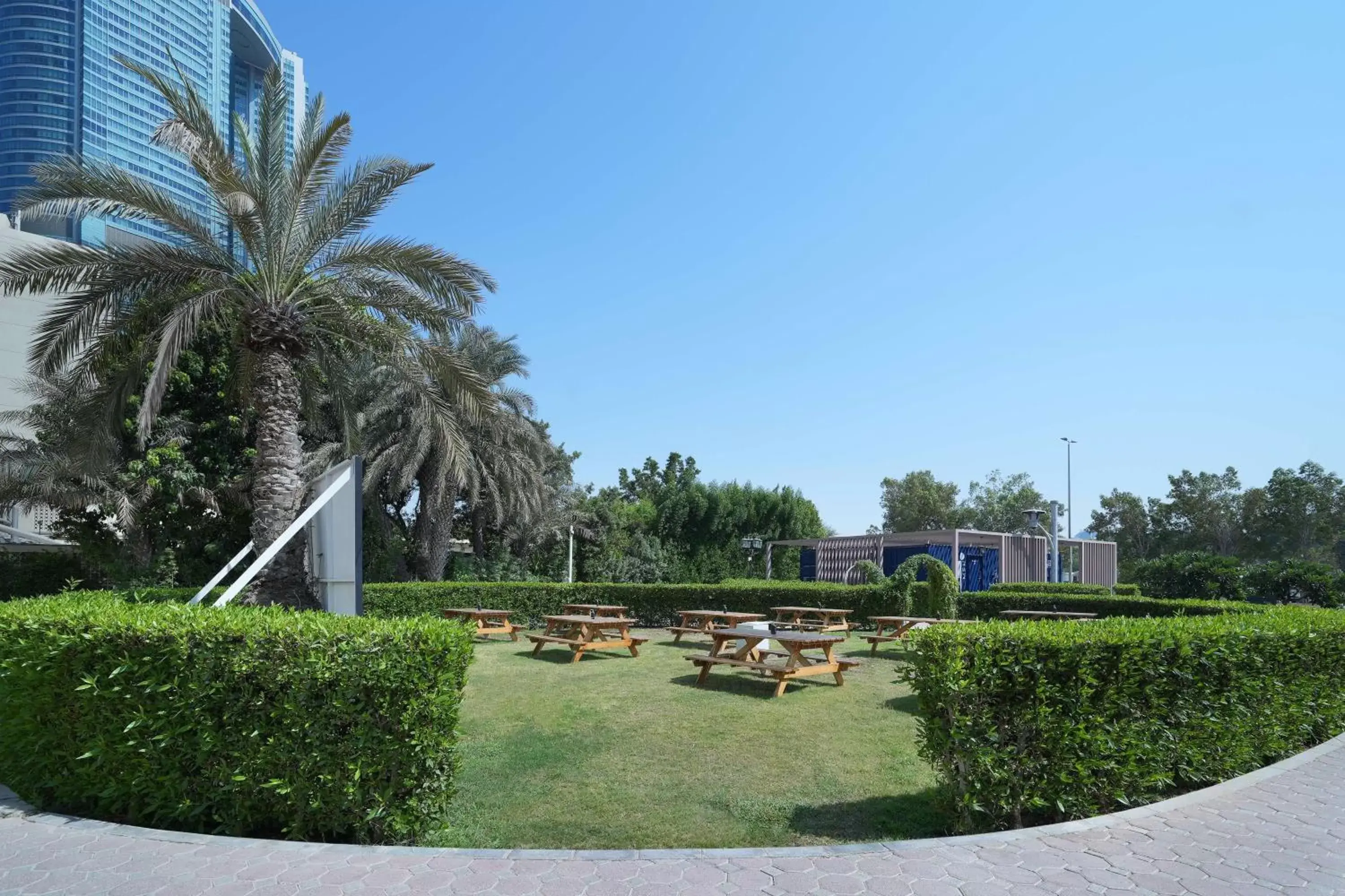 Restaurant/places to eat in Radisson Blu Hotel & Resort, Abu Dhabi Corniche