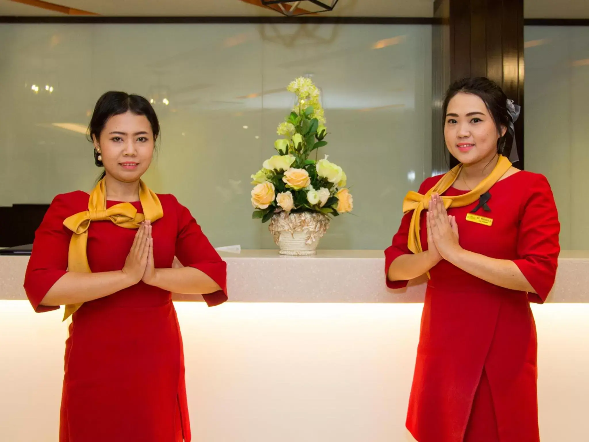 Lobby or reception, Staff in Friendlytel Hotel