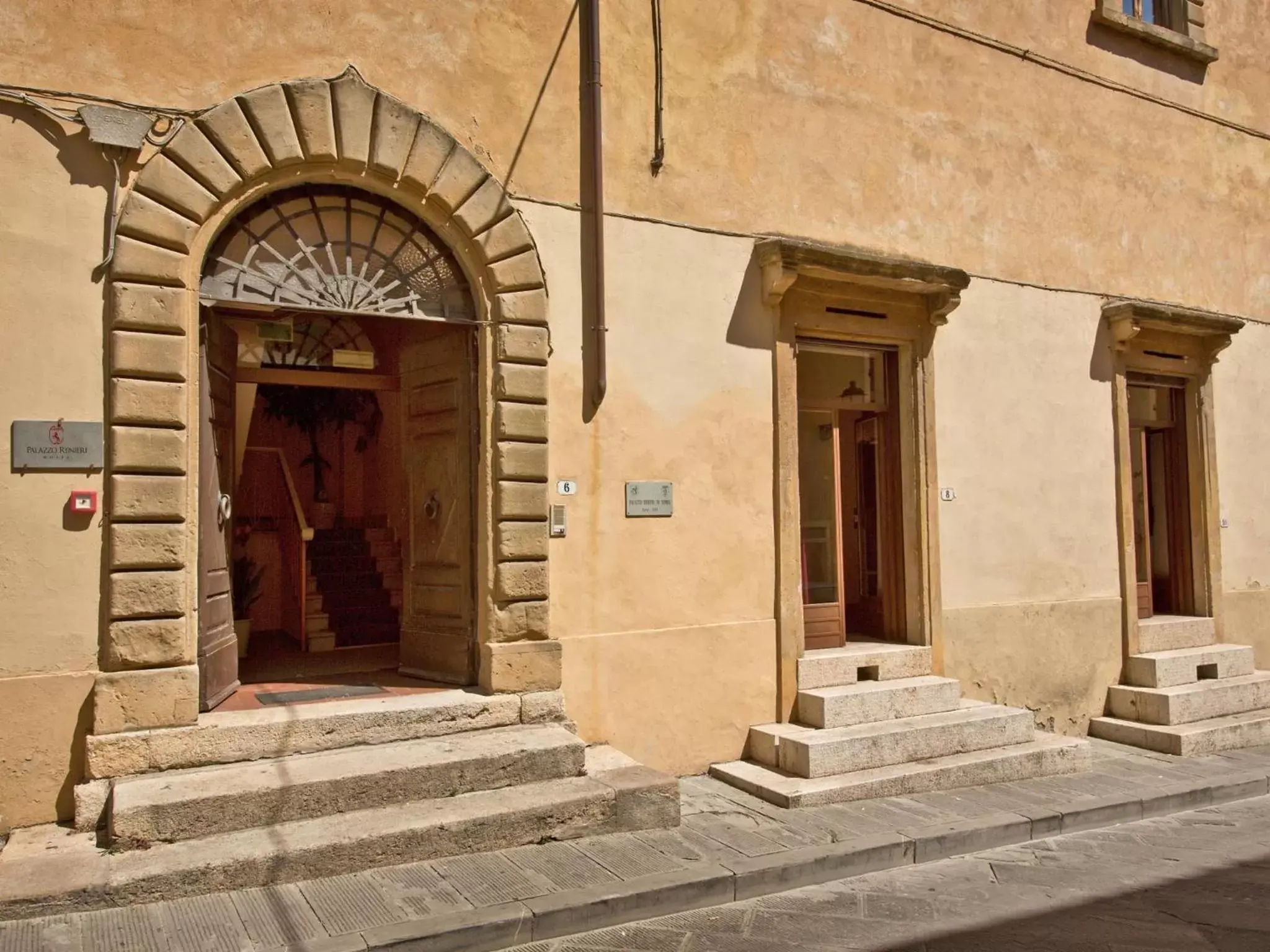 Facade/entrance in Hotel Palazzo Renieri - 3stelle S