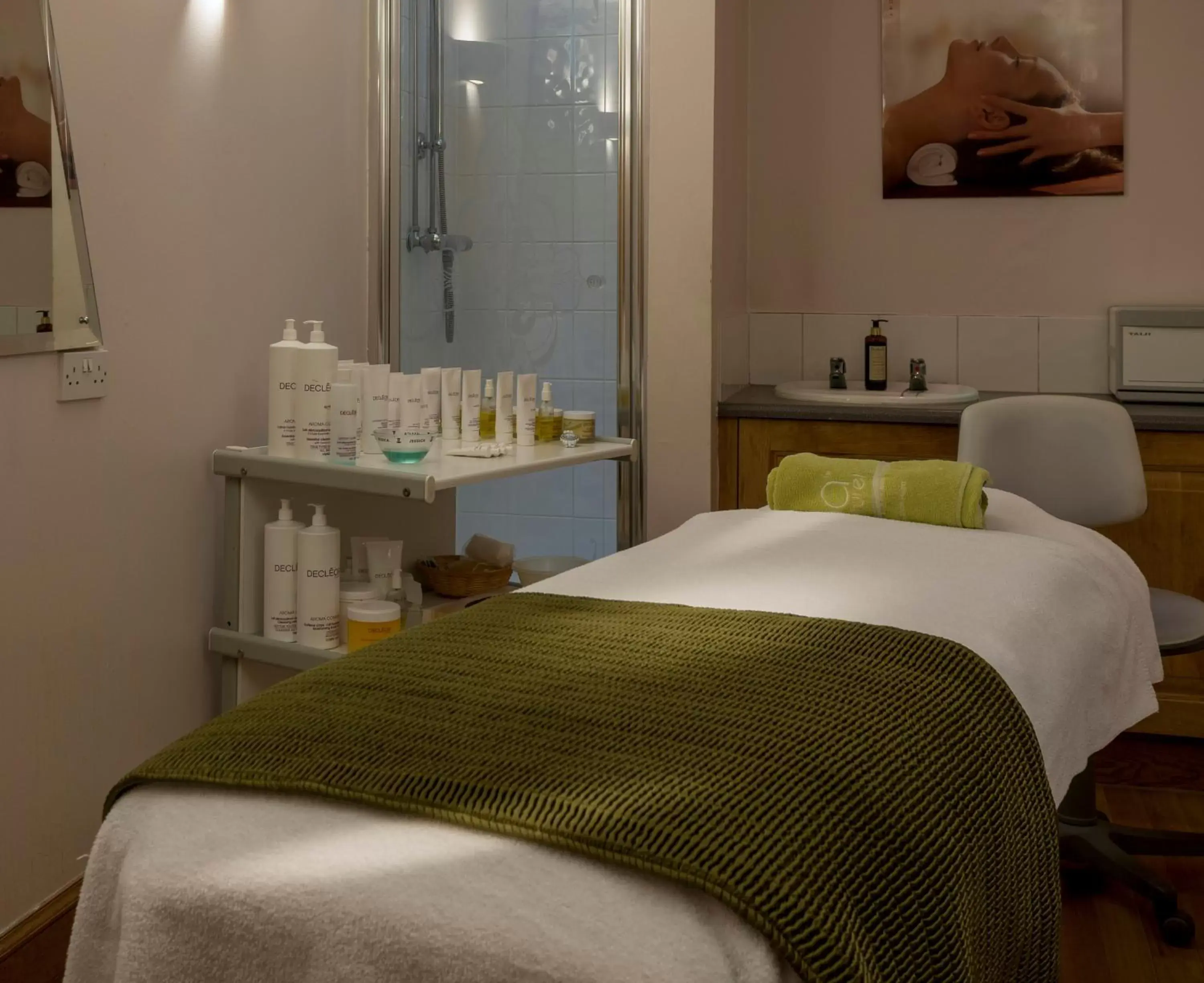 Spa and wellness centre/facilities, Bed in Ardoe House Hotel & Spa
