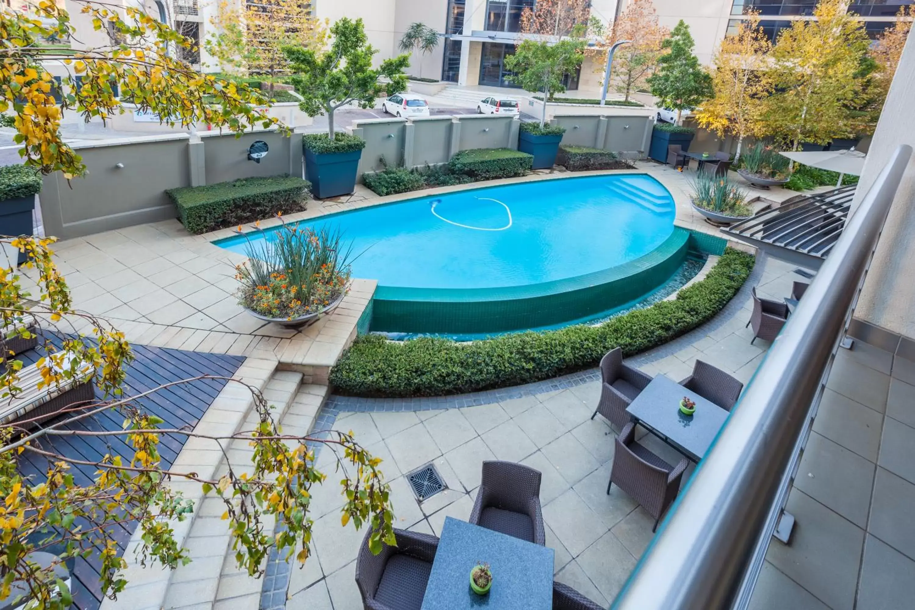 Patio, Pool View in City Lodge Hotel Lynnwood