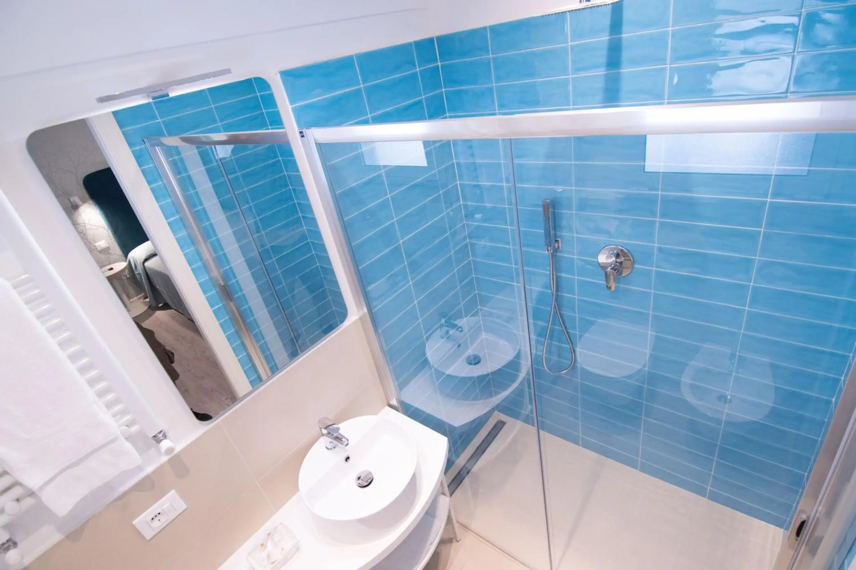 Bathroom in HOTEL ADRIA BEACH