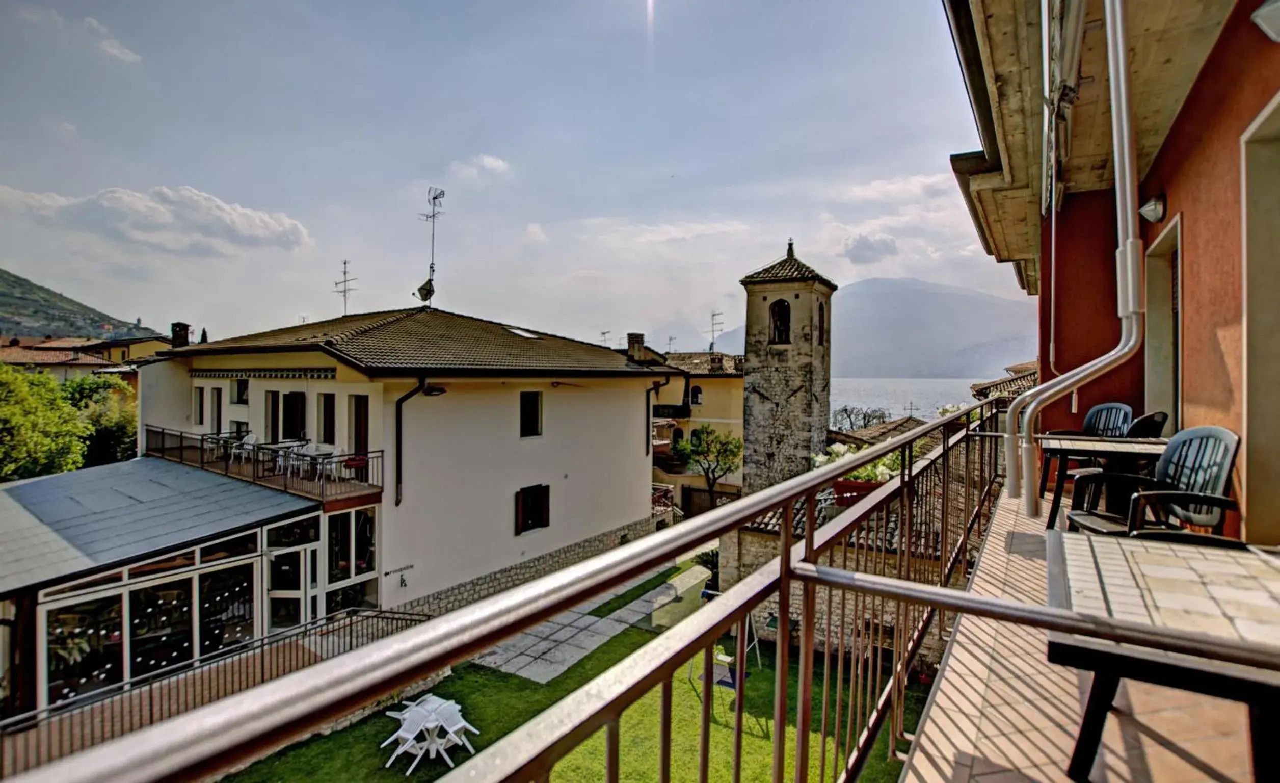 Garden, Balcony/Terrace in Albergo Casa Este