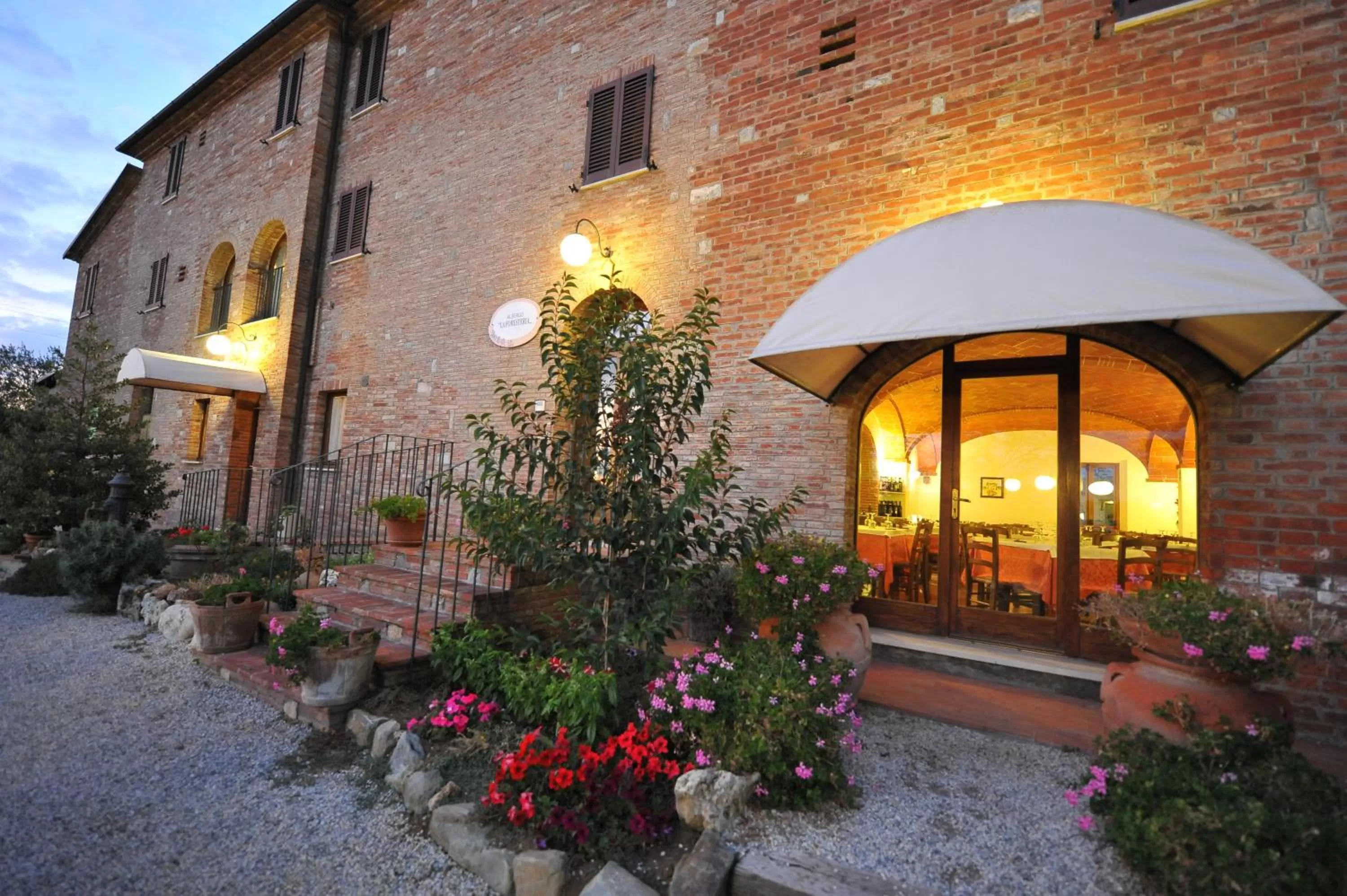 Restaurant/places to eat in Albergo La Foresteria