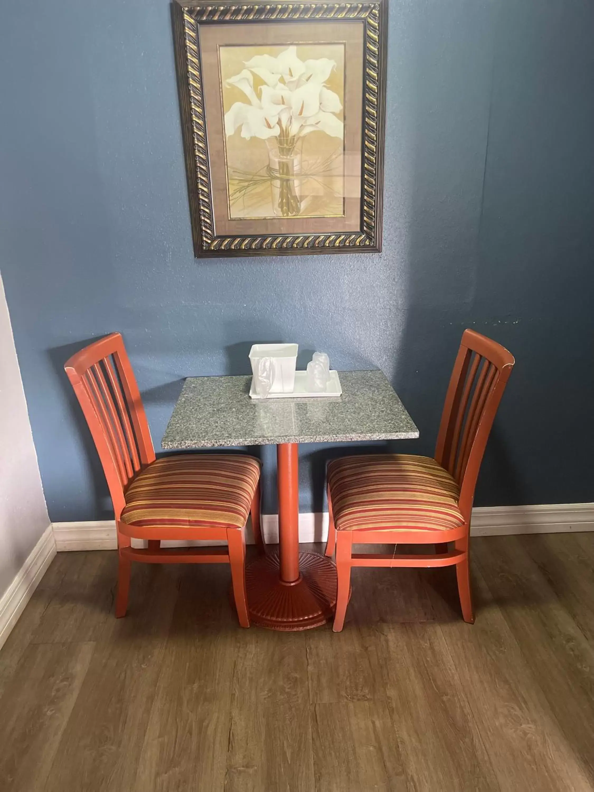 Seating area, Dining Area in Days Inn by Wyndham Orange City/Deland