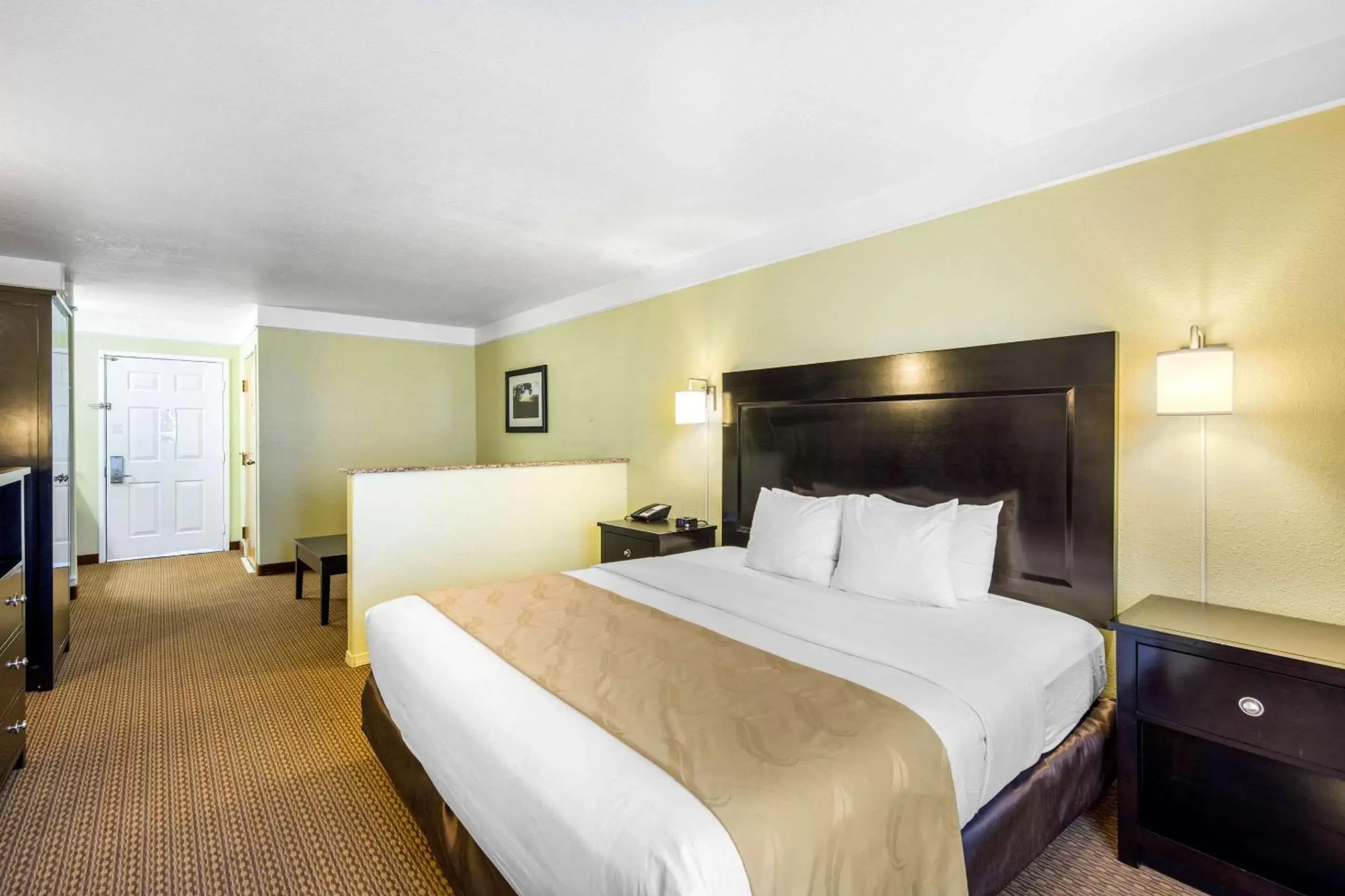 Bedroom, Bed in Quality Inn & Suites Gallup I-40 Exit 20