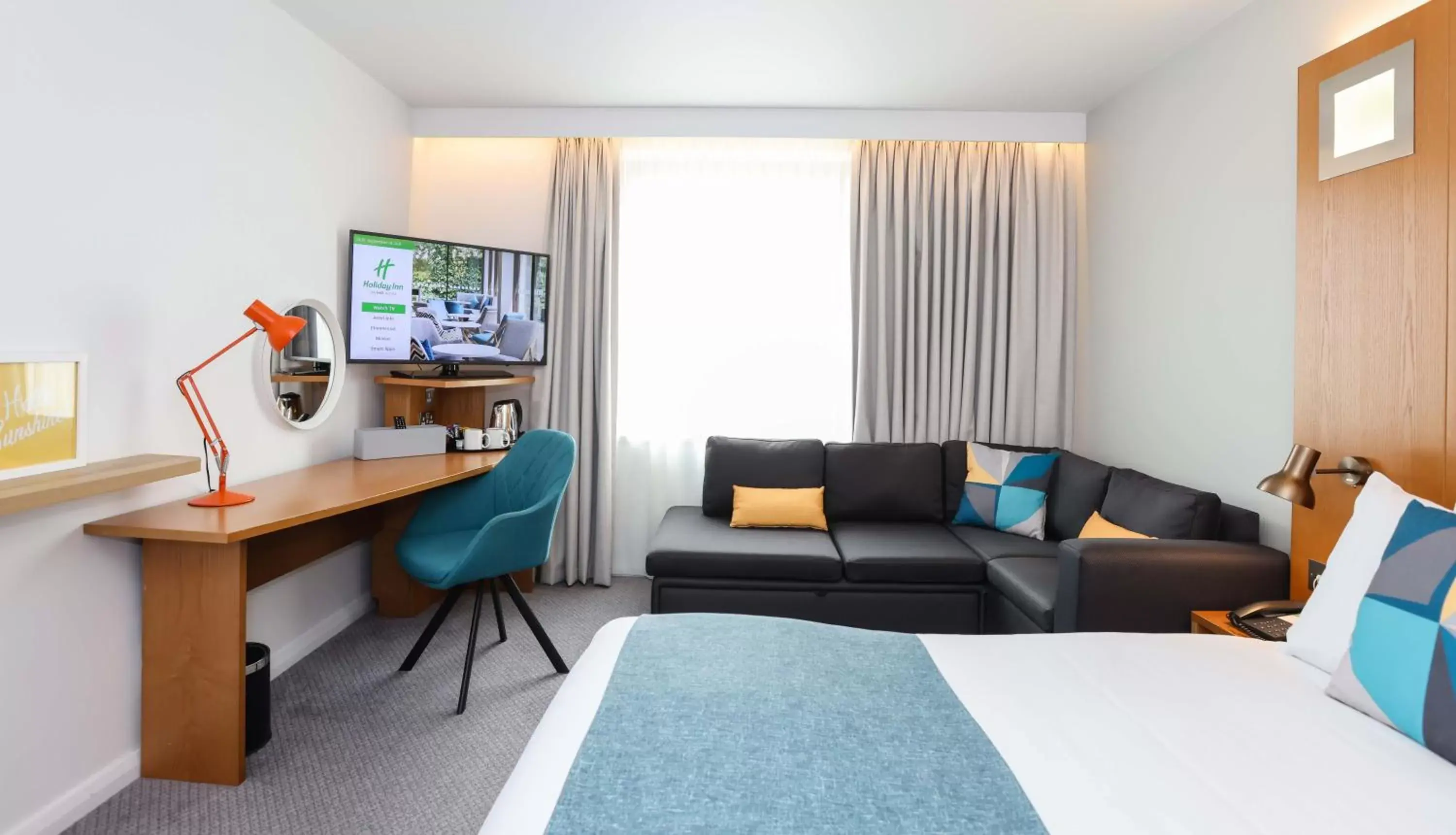 Photo of the whole room, TV/Entertainment Center in Holiday Inn Bournemouth, an IHG Hotel