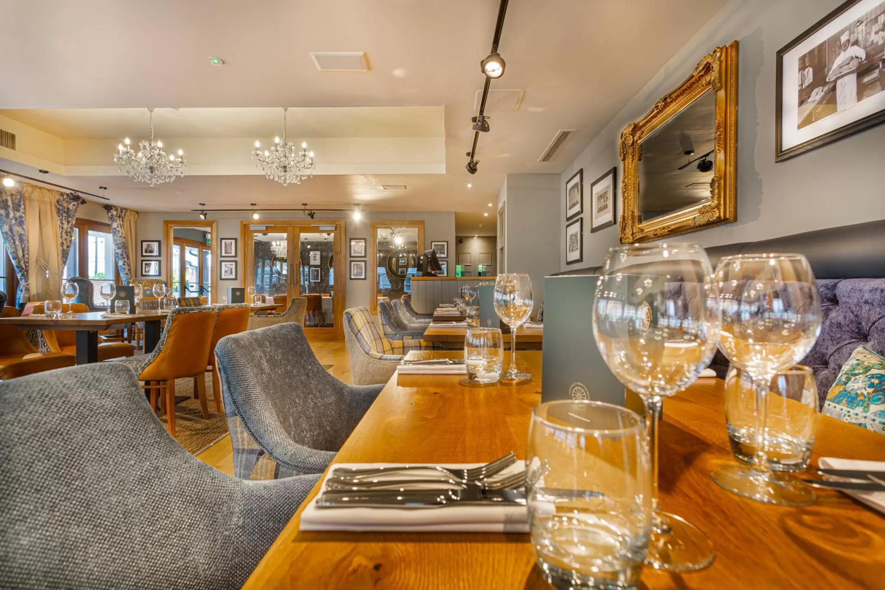 Restaurant/Places to Eat in The White Horse Hotel, Romsey, Hampshire