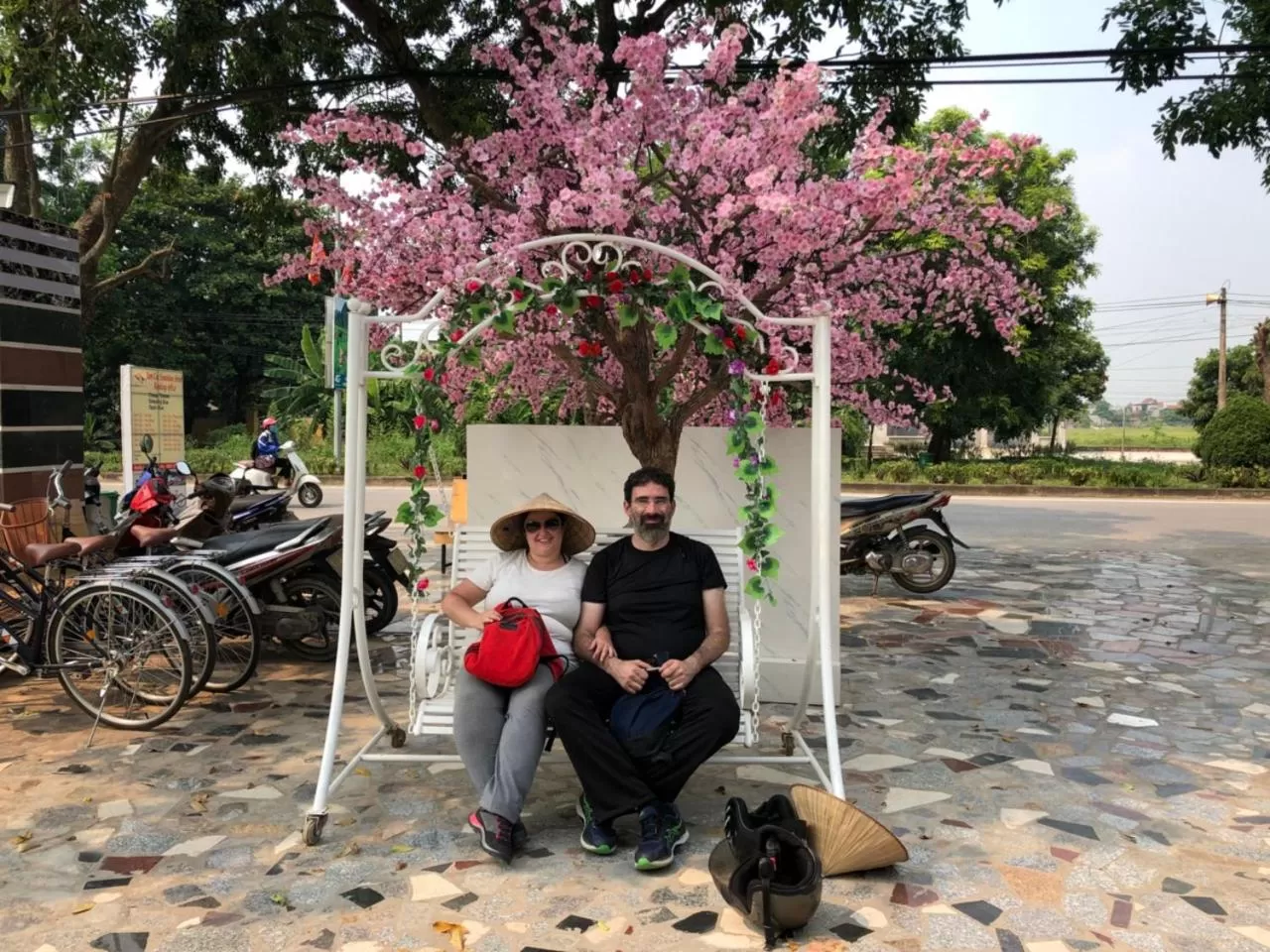 People in TAM COC SUNSHINE HOTEL
