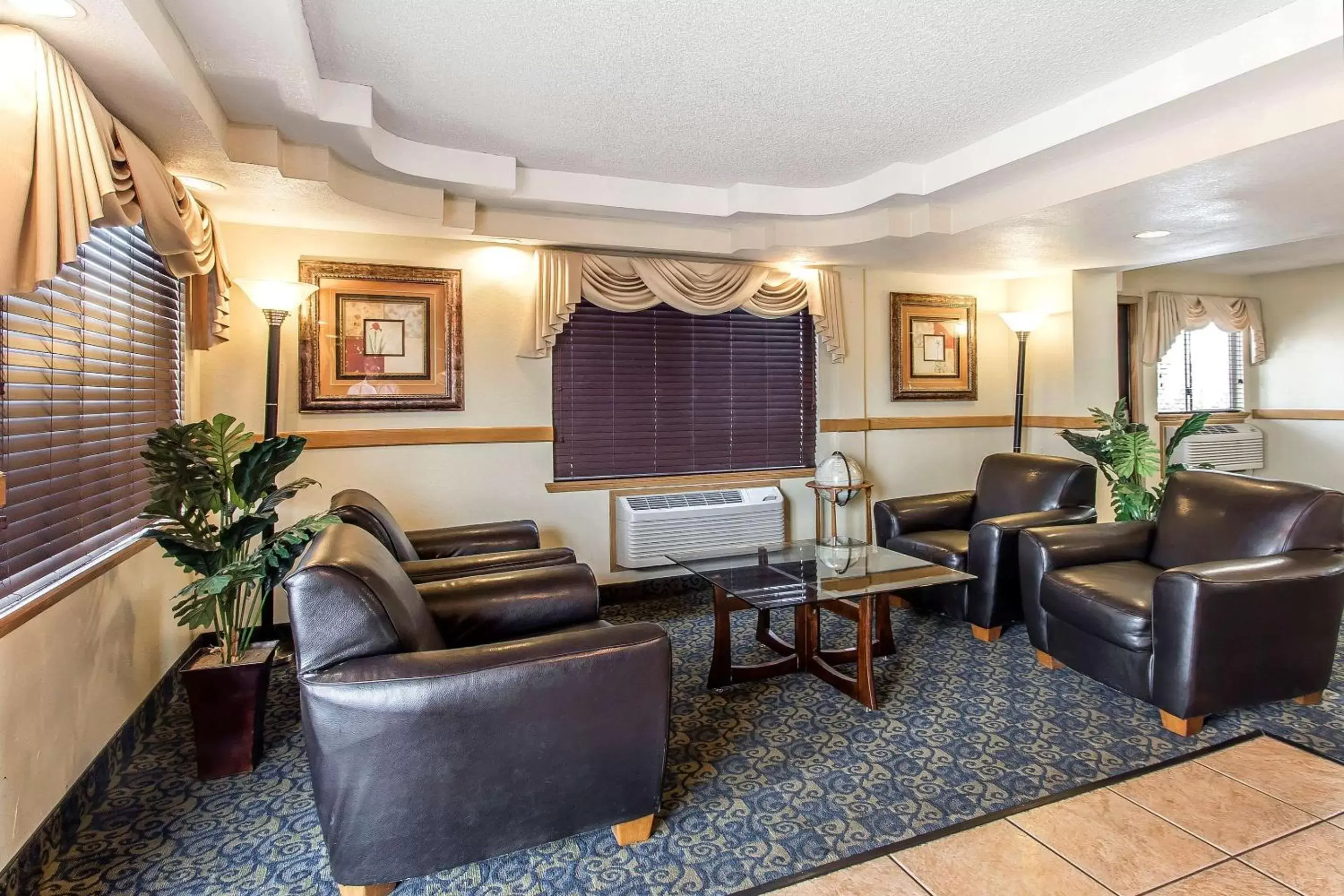 Lobby or reception in Econo Lodge Inn & Suites Clinton