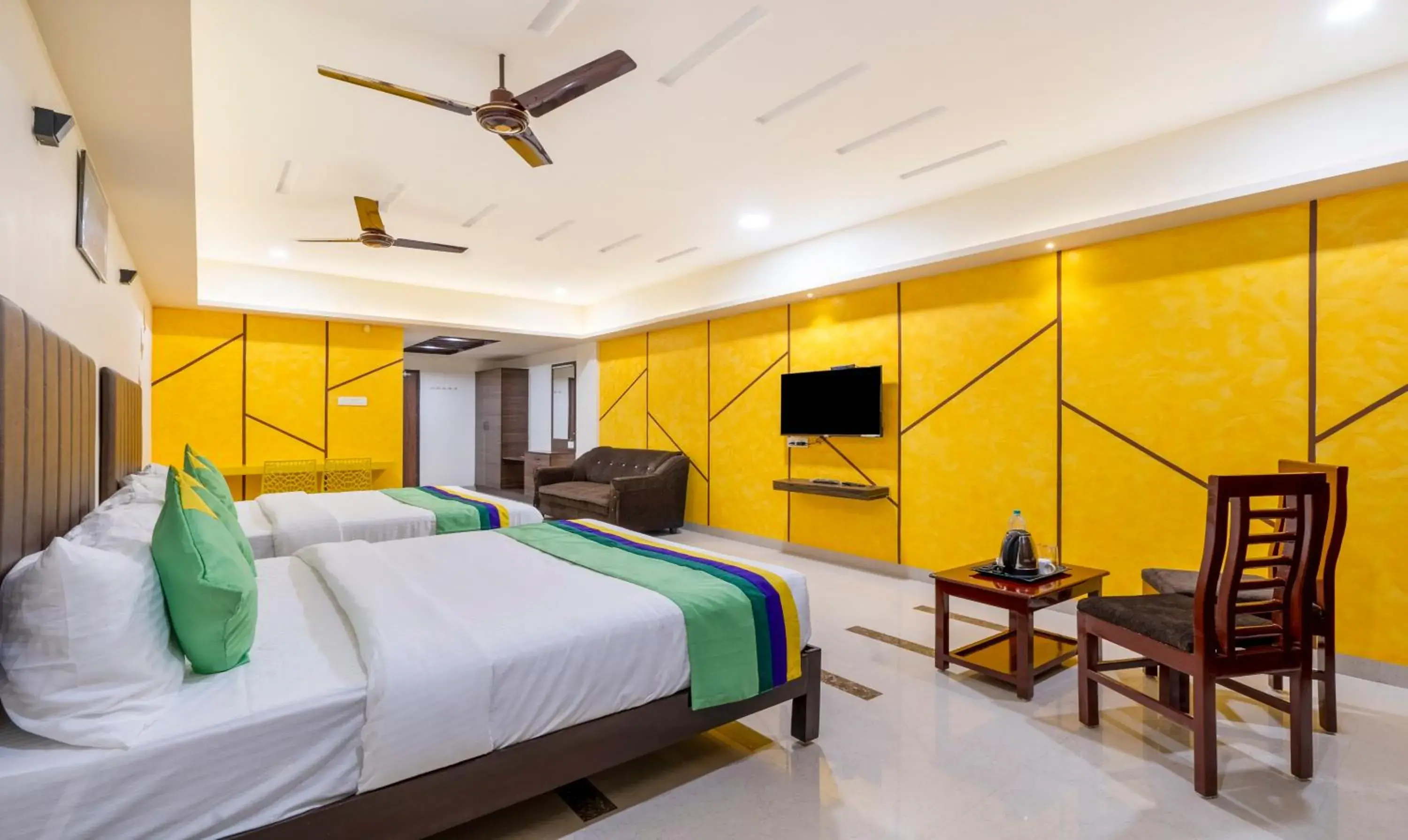 Bed in Treebo Trend D Grand Bed in Treebo Trend D Grand