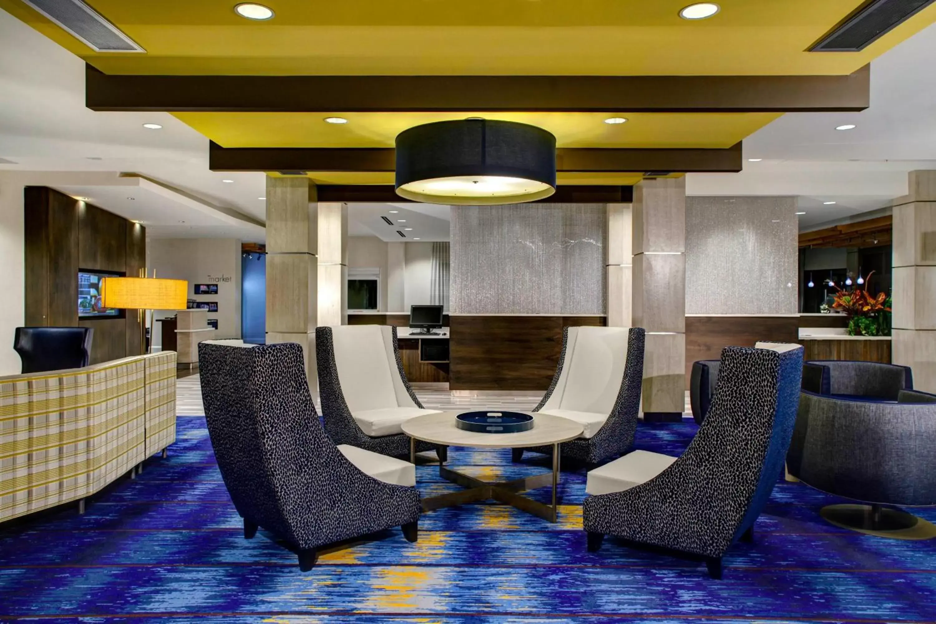 Lobby or reception in Courtyard by Marriott Carrollton