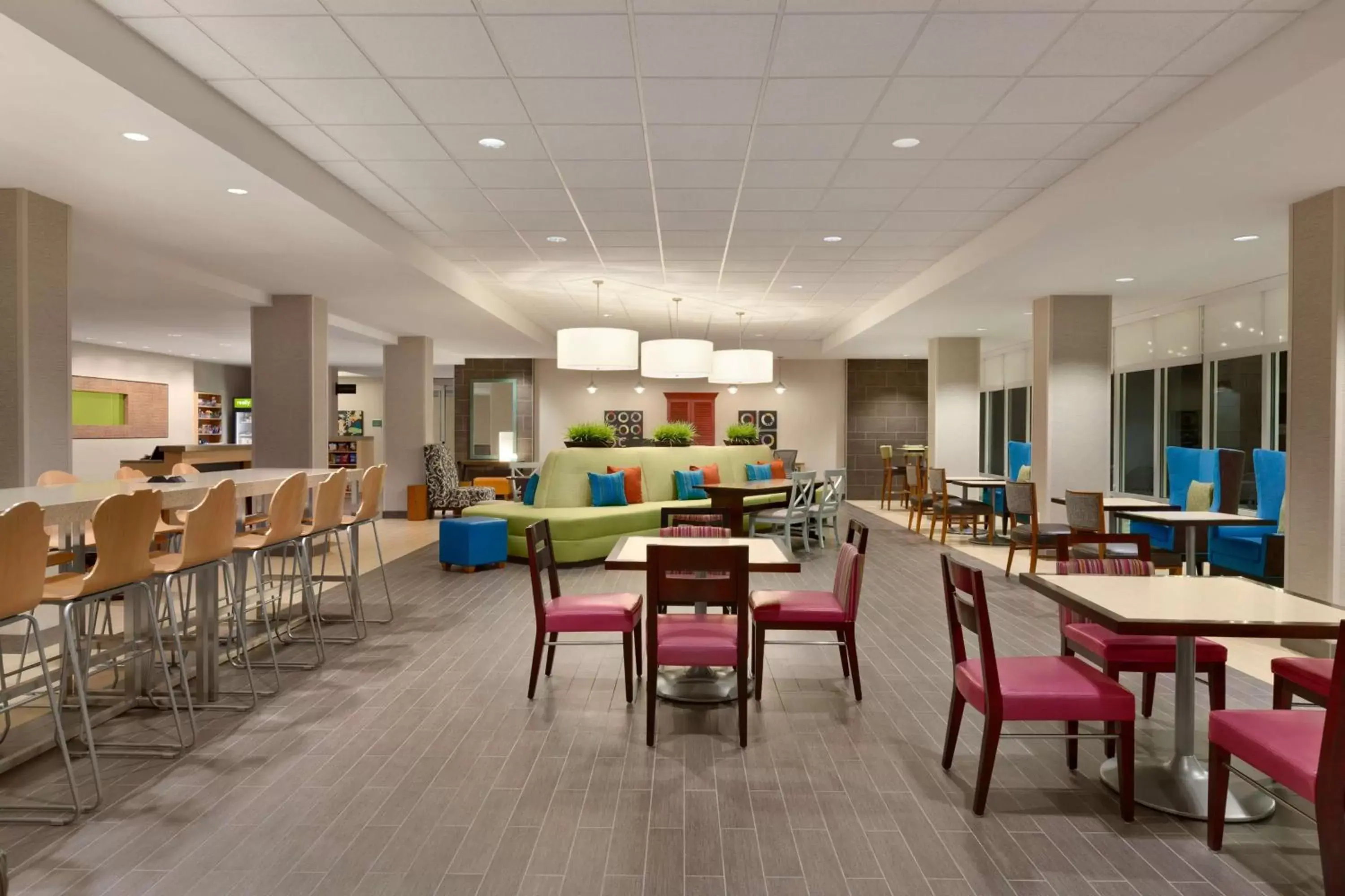 Lobby or reception, Restaurant/Places to Eat in Home2 Suites by Hilton Destin