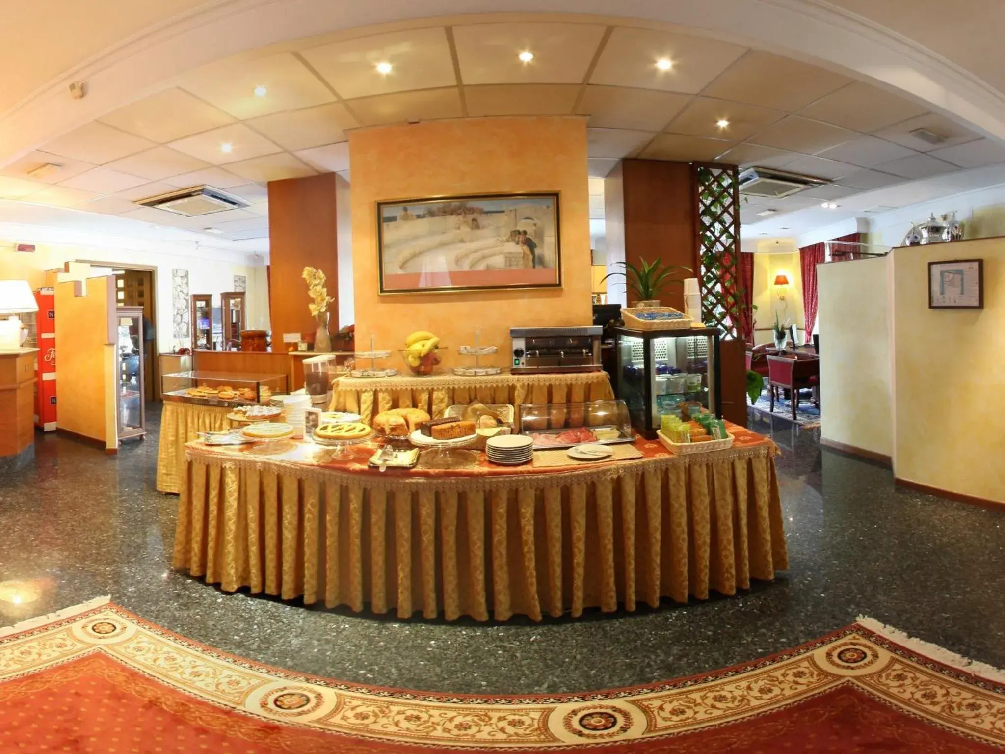Restaurant/places to eat in Hotel La Pace - Experience