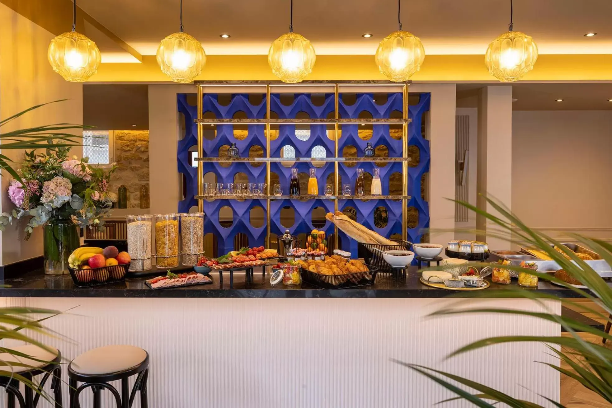 Breakfast, Restaurant/Places to Eat in Hotel Le Rocroy