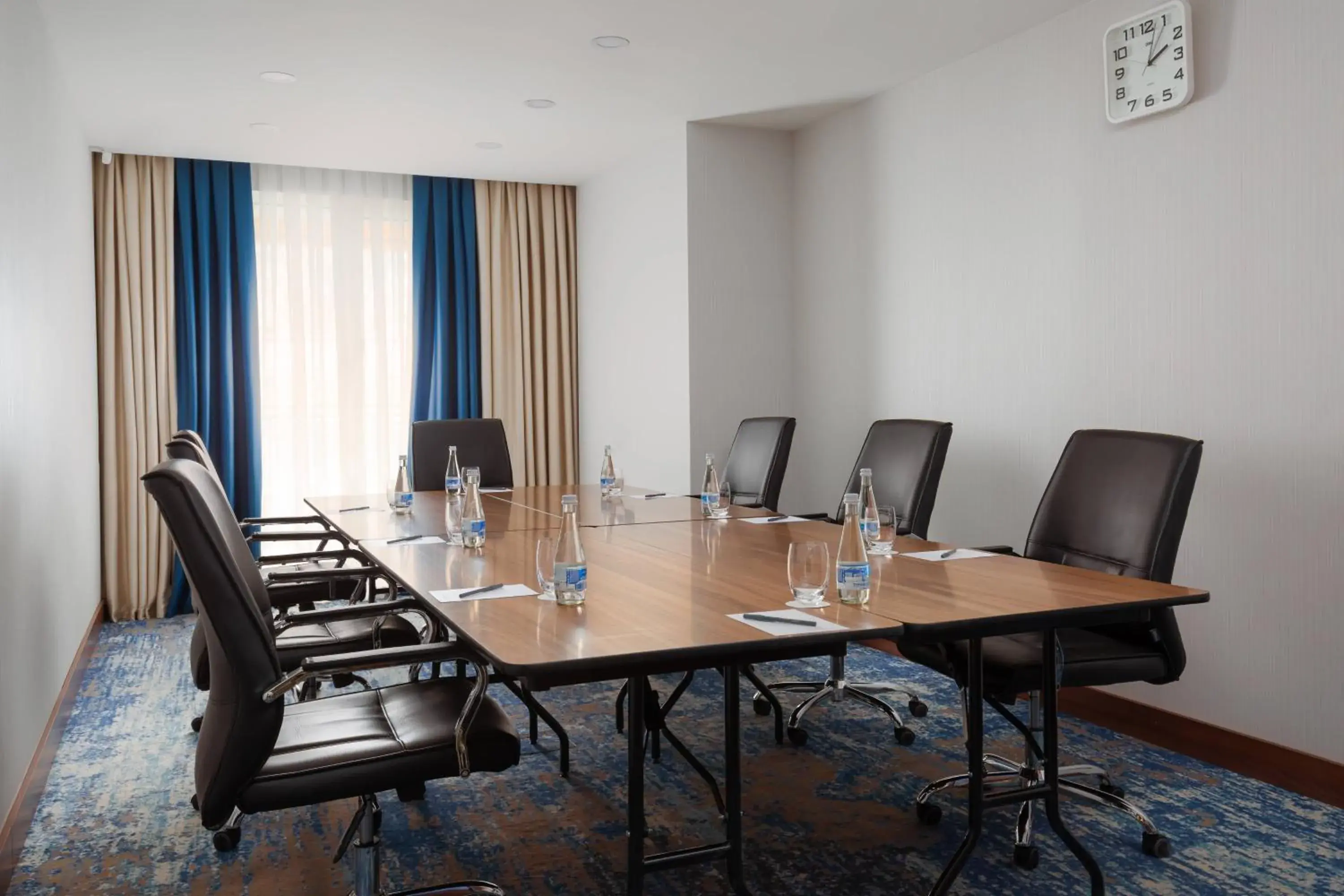 Meeting/conference room in Courtyard by Marriott Tashkent