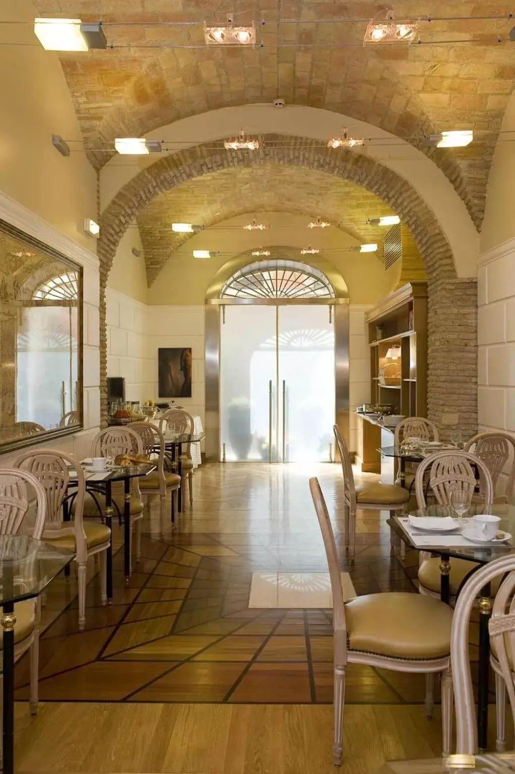 Restaurant/Places to Eat in Duca d'Alba Hotel - Chateaux & Hotels Collection
