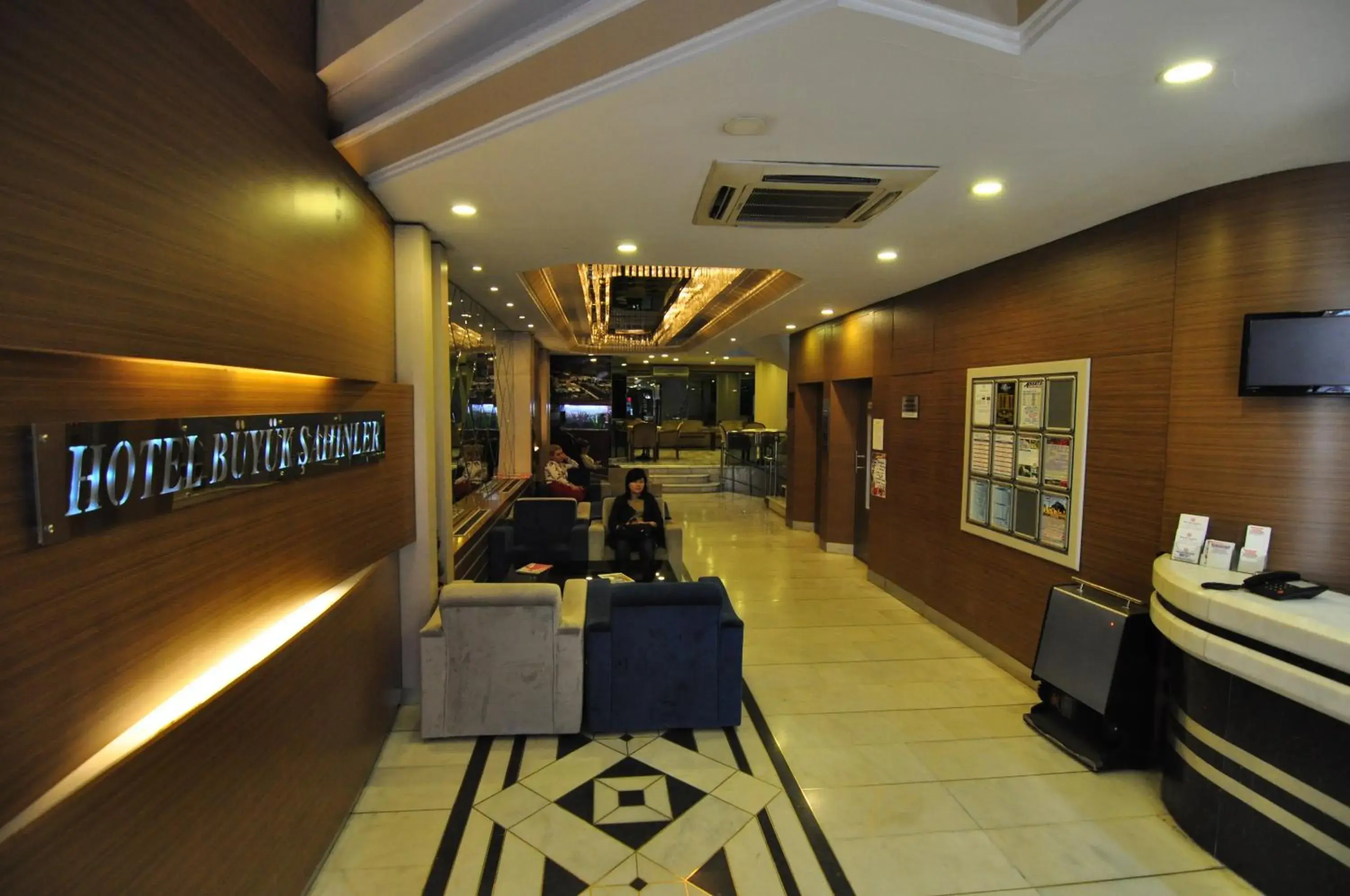 Lobby or reception, Fitness Center/Facilities in Hotel Buyuk Sahinler