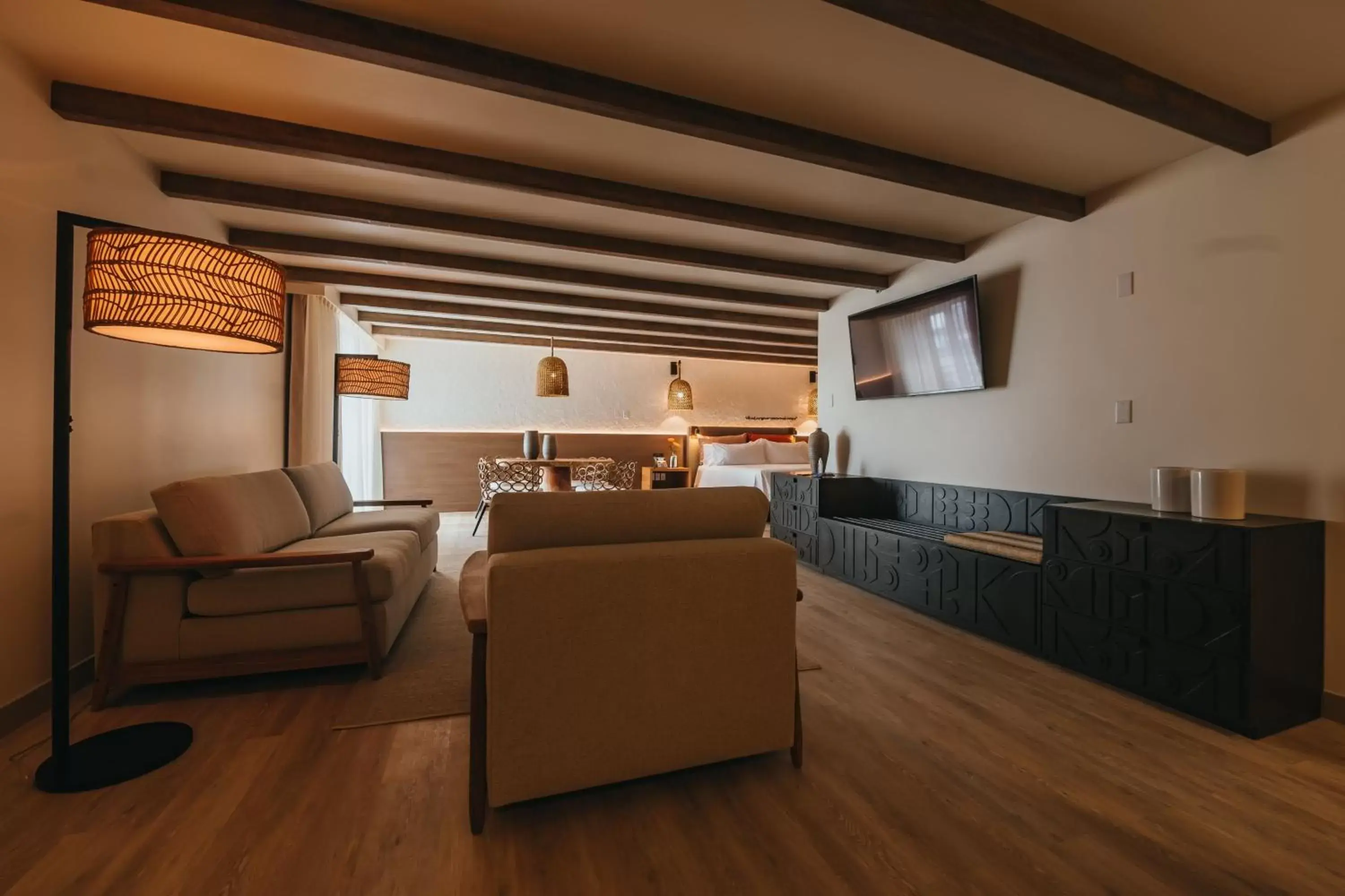Living room, Seating Area in Renaissance Wind Creek Aruba Resort