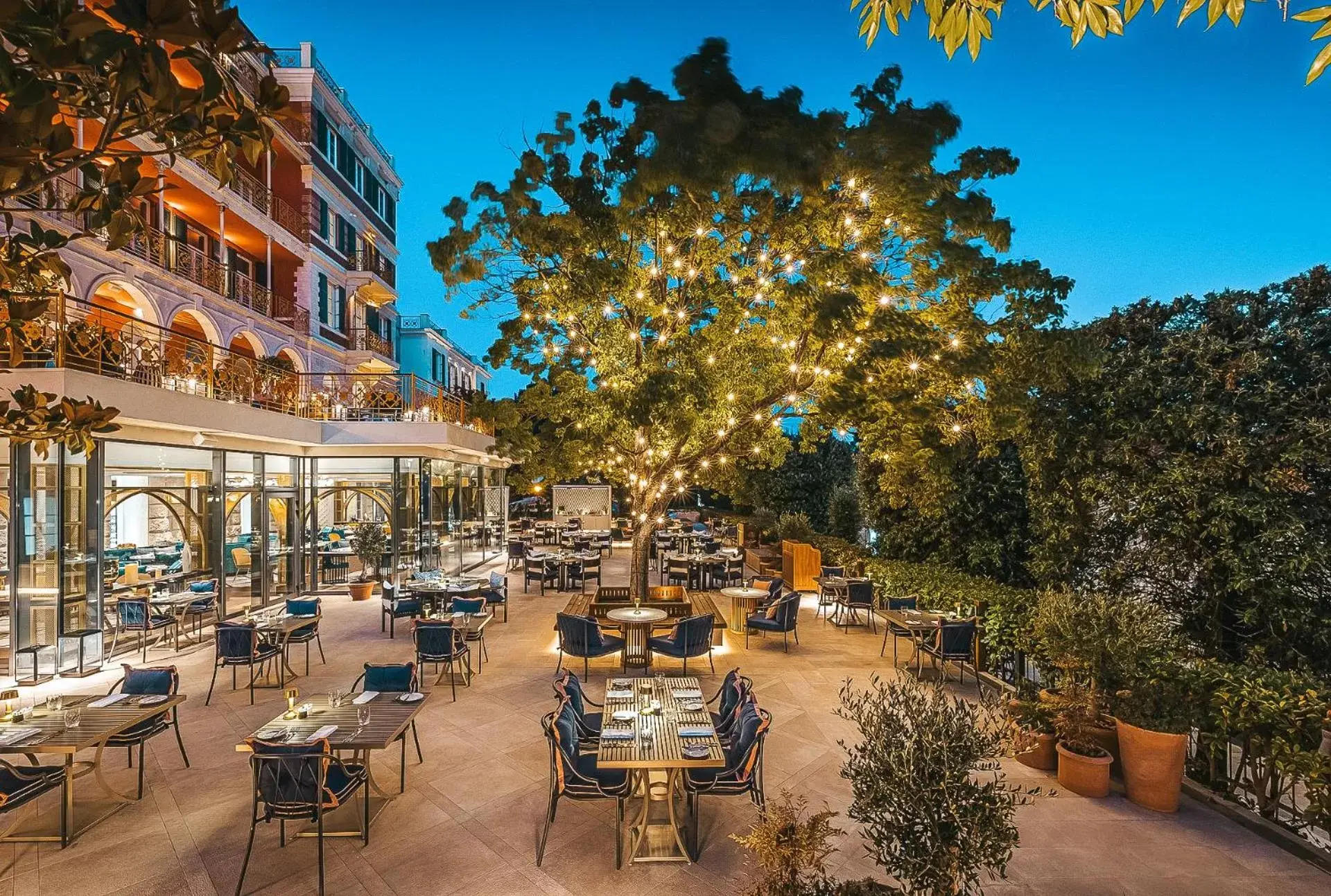 Property building, Restaurant/Places to Eat in Hilton Imperial Dubrovnik