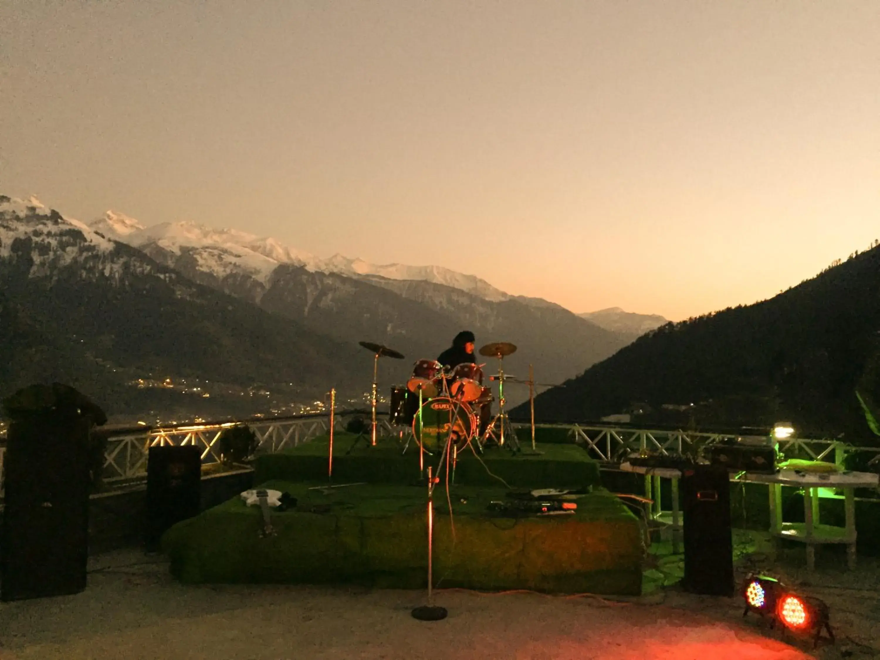 Property building in Hotel Mountain Top Property building in Hotel Mountain Top