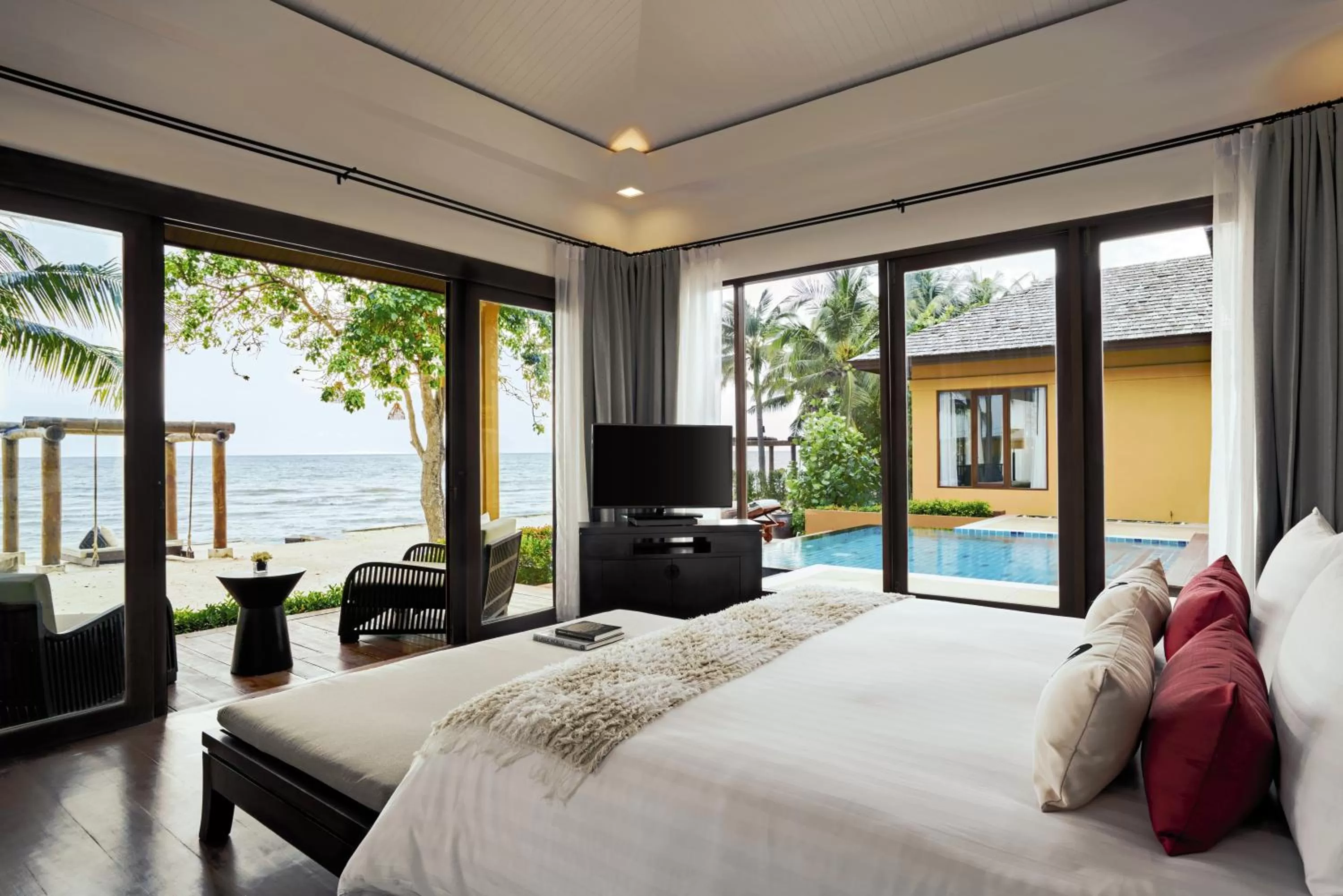 View (from property/room), Bed in Mövenpick Asara Resort & Spa Hua Hin
