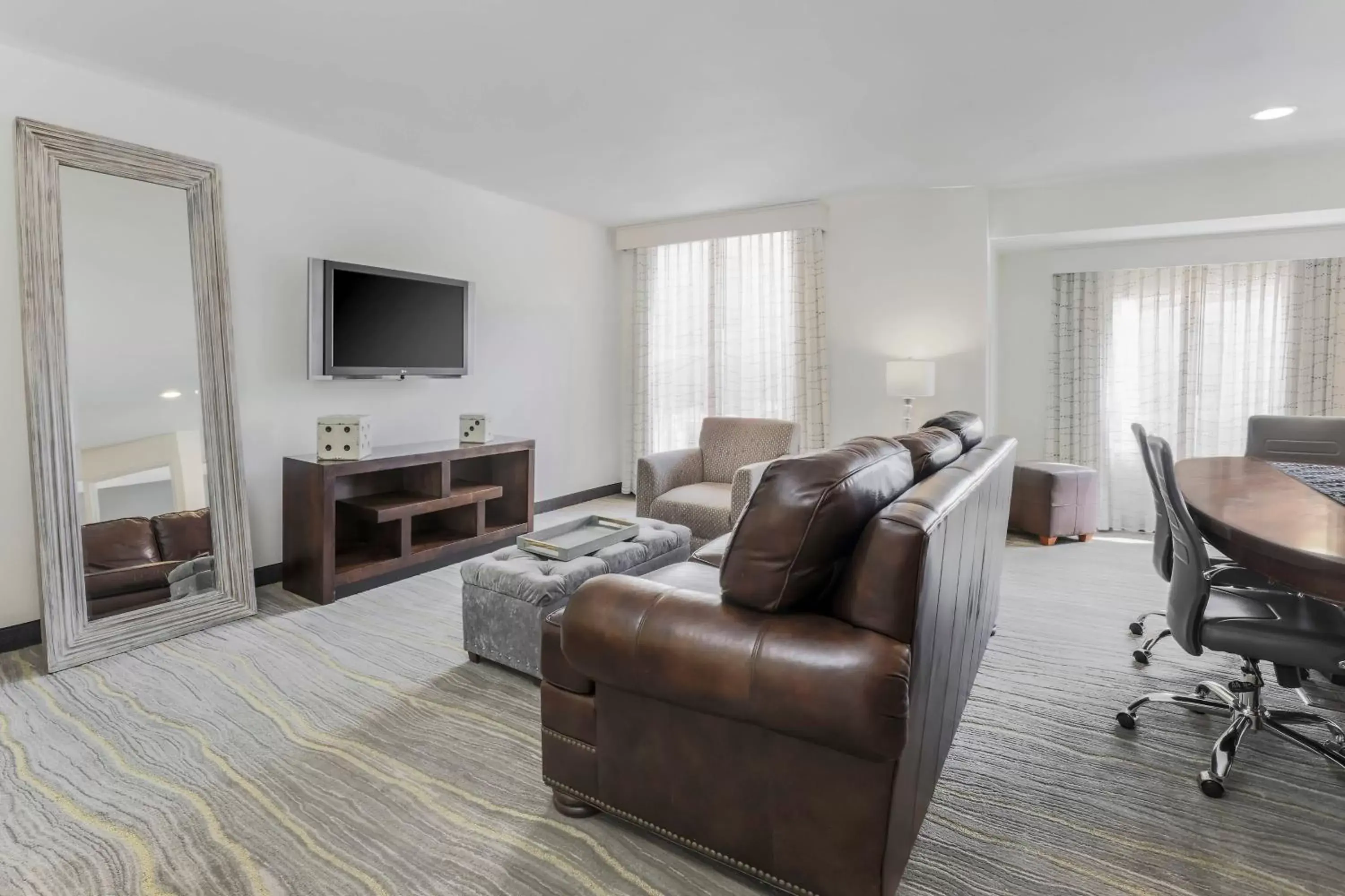 Living room, Seating Area in Residence Inn Phoenix Glendale Sports & Entertainment District