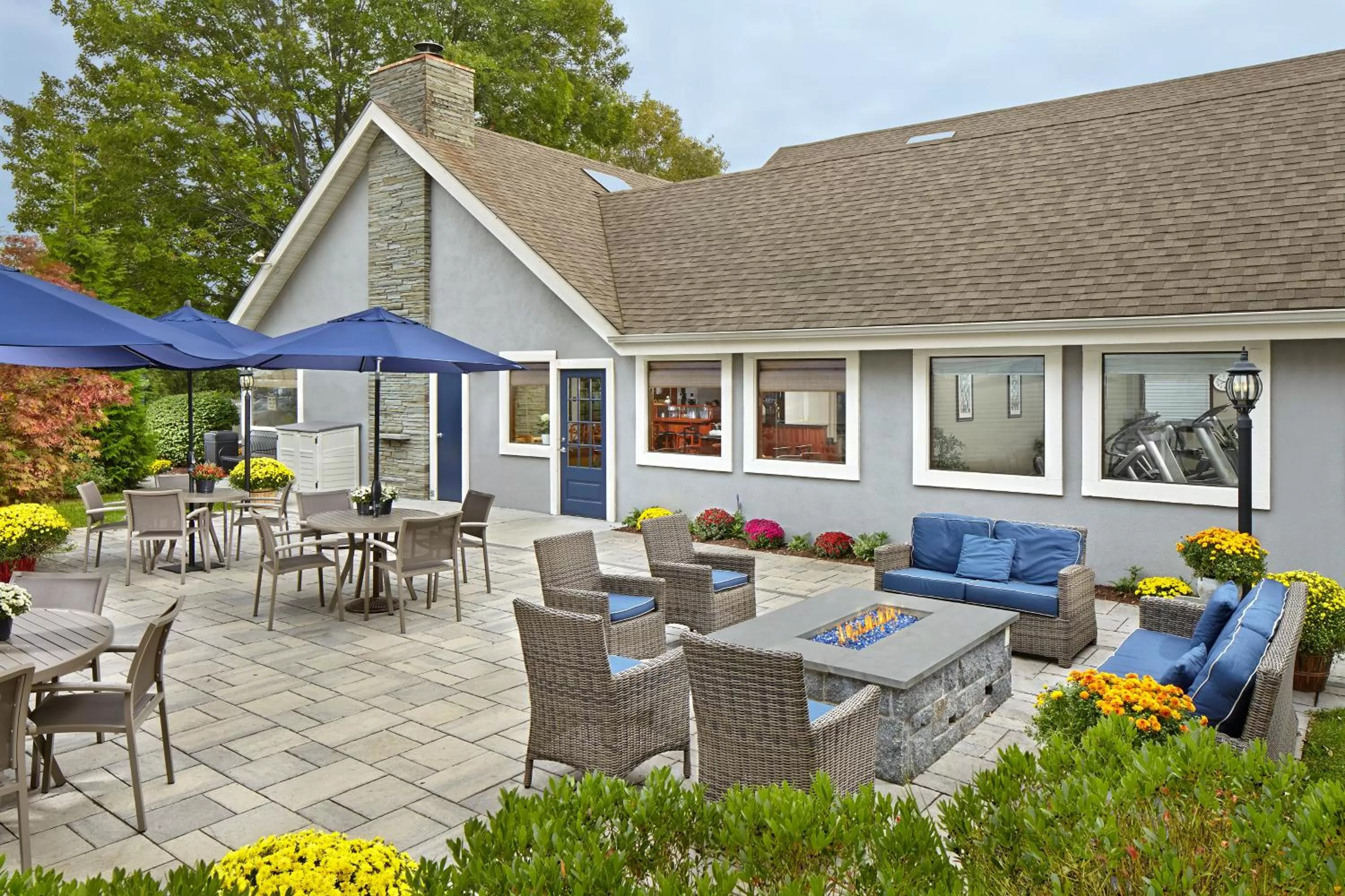 Patio in New Haven Village Suites