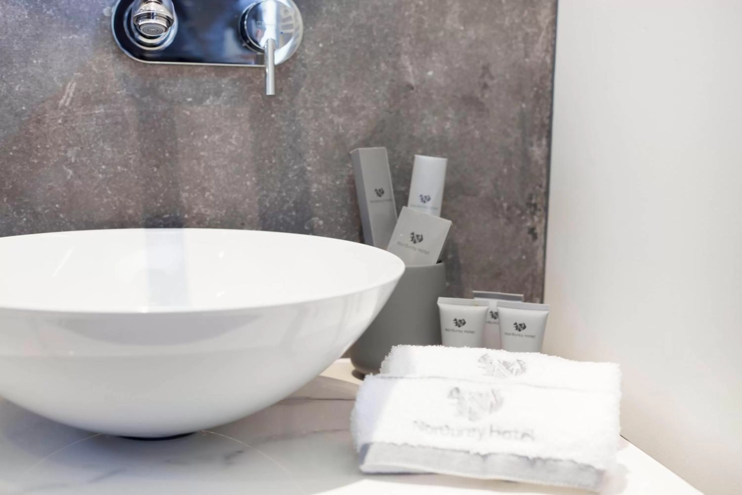 Bathroom in Nordurey Hotel City Garden