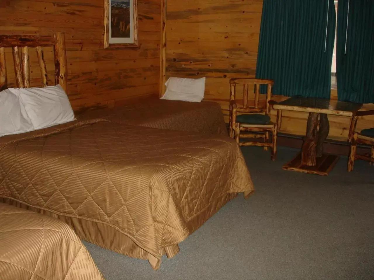 Photo of the whole room, Bed in Georgetown Mountain Inn