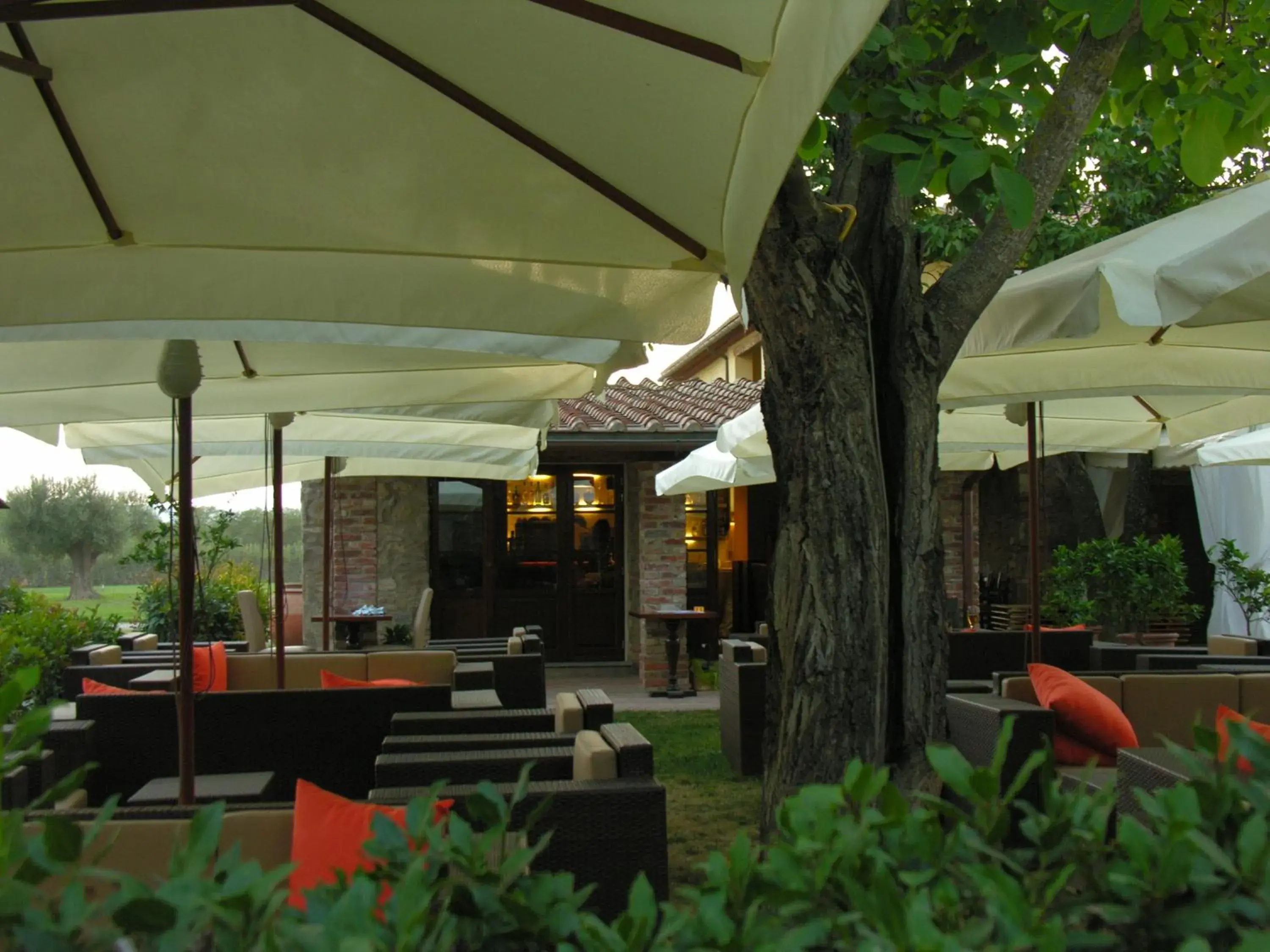 Patio, Restaurant/Places to Eat in Hotel Le Capanne