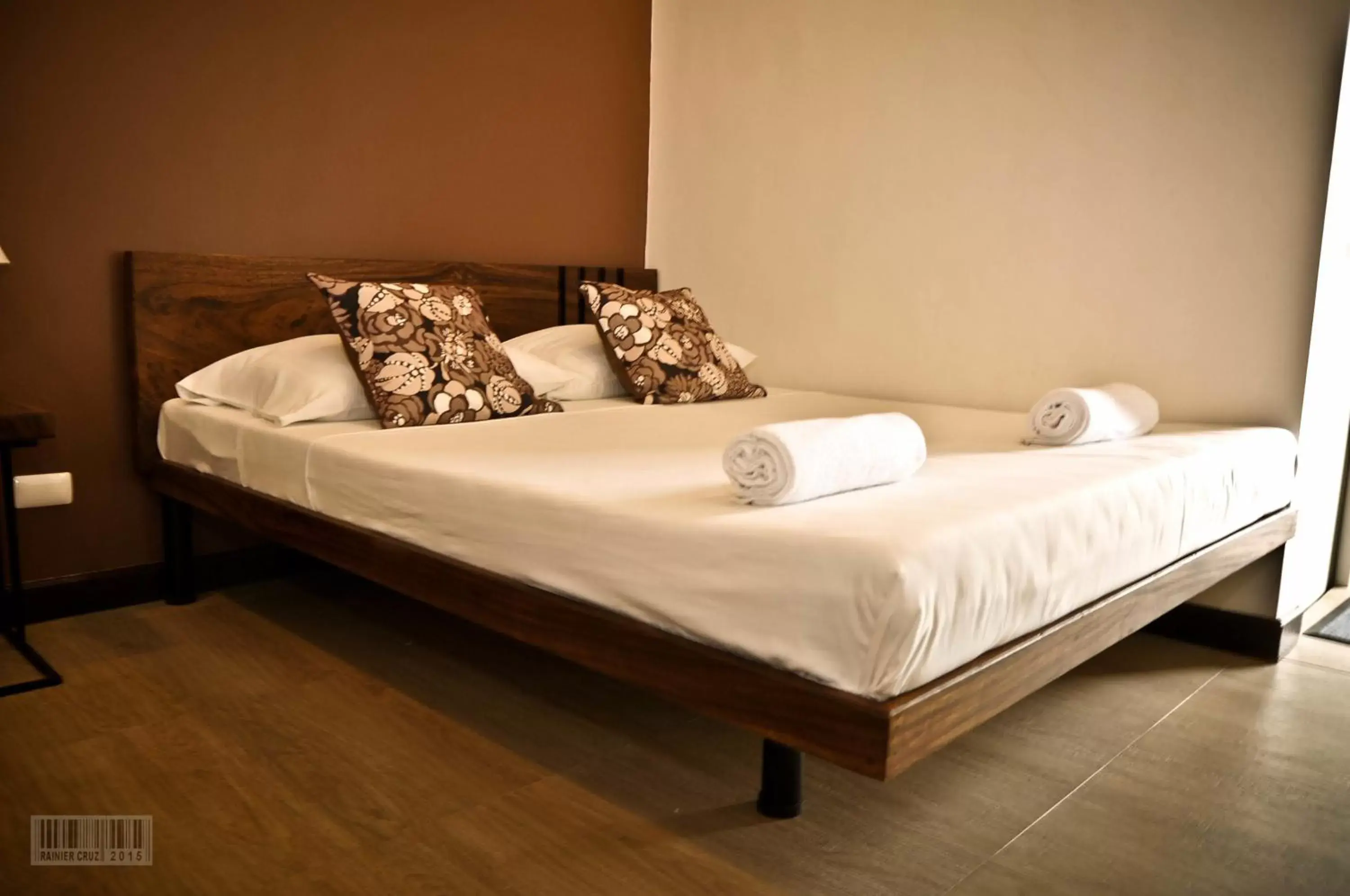 Bed in Cleon Villas Pension